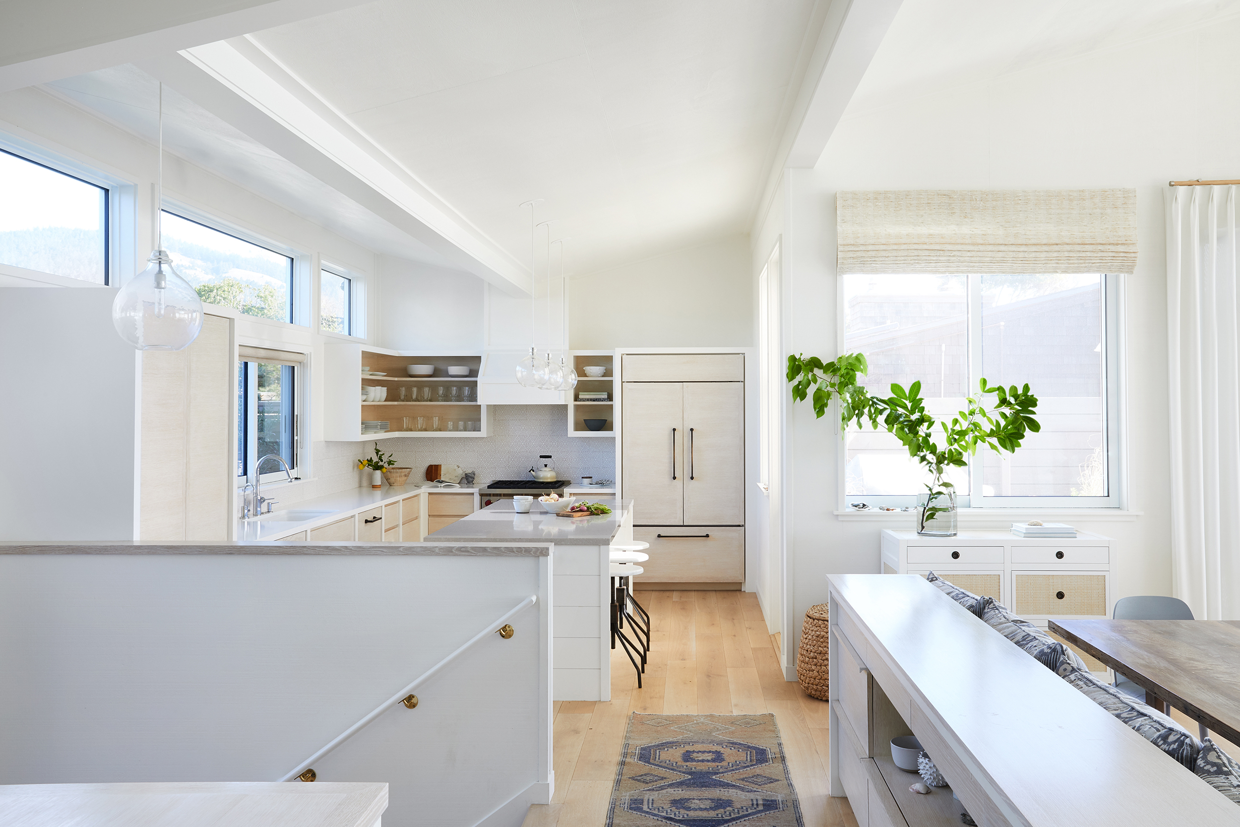 Lauren Nelson Design // Stinson Beach House // Kitchen
