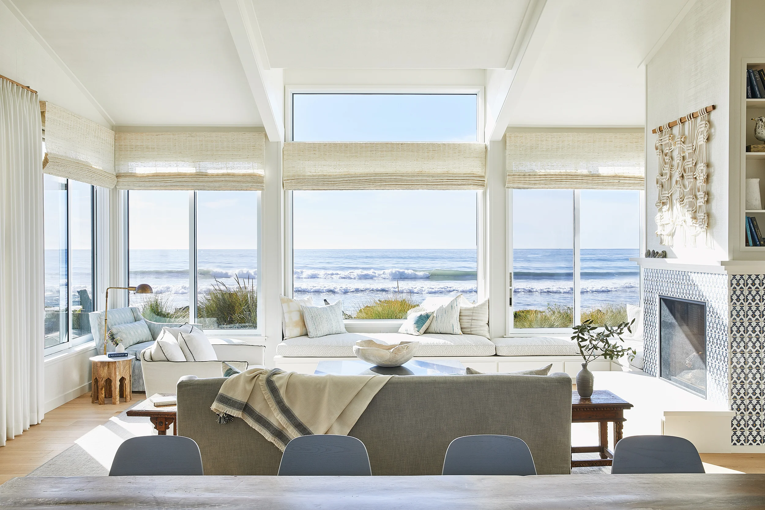 Lauren Nelson Design // Stinson Beach House // Living Room
