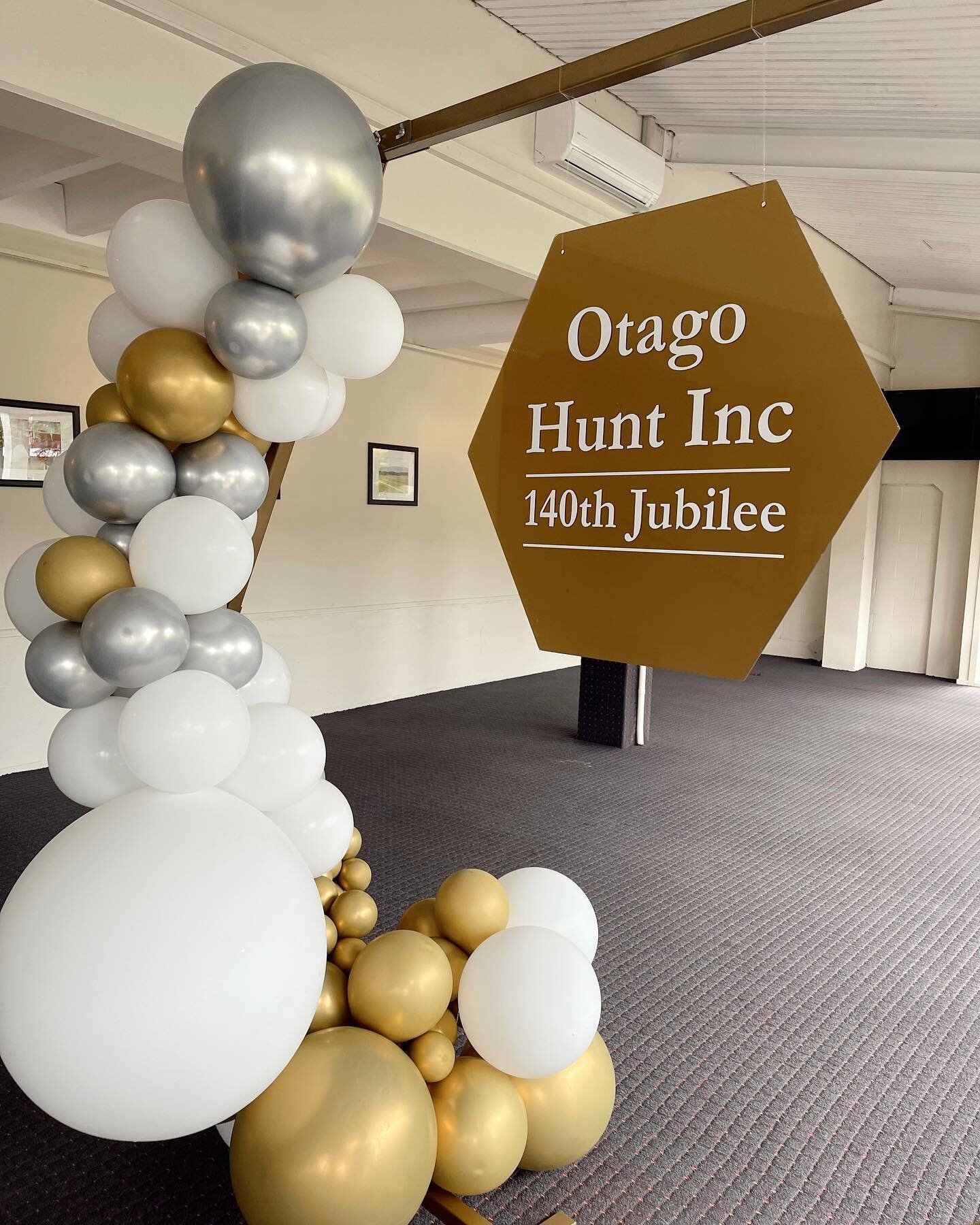 &mdash;&mdash; all class at Wingatui 🫶

Cheers to 140 years of Otago Hunt Inc 🐎🐕