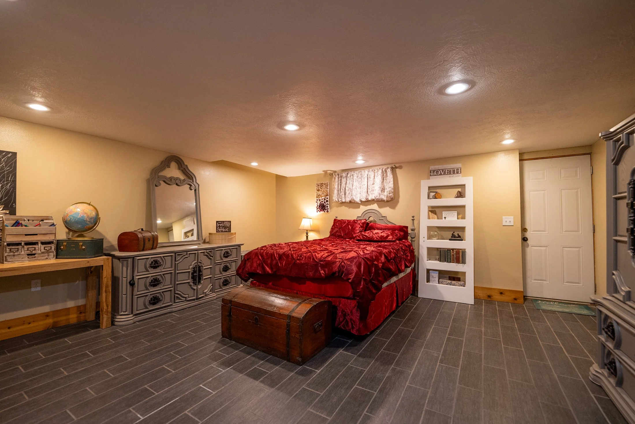 101 N Main Hartford Apartment 49.jpg