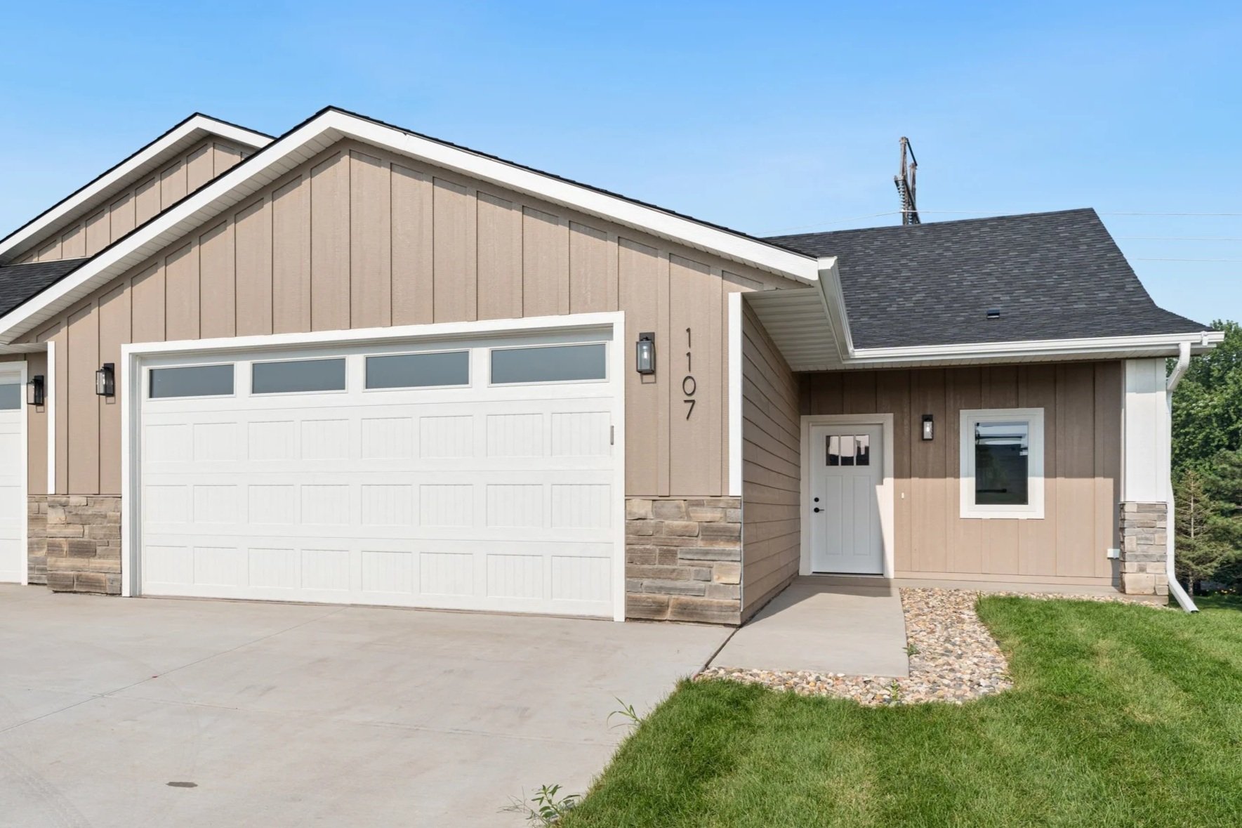 1107 S Foss Ave, Sioux Falls