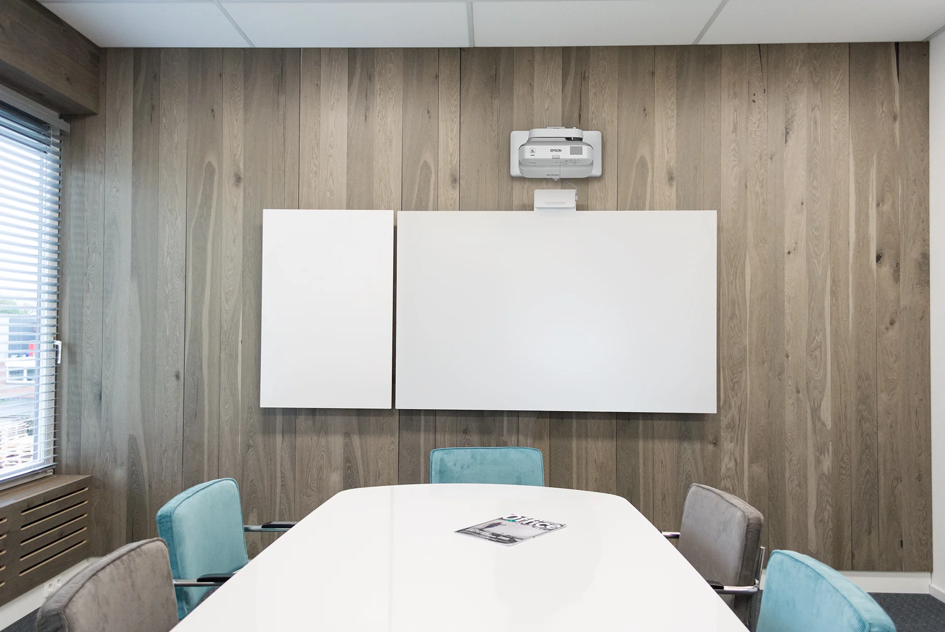 Chameleon Projection Board Touch with writing extension Board  (web).jpg