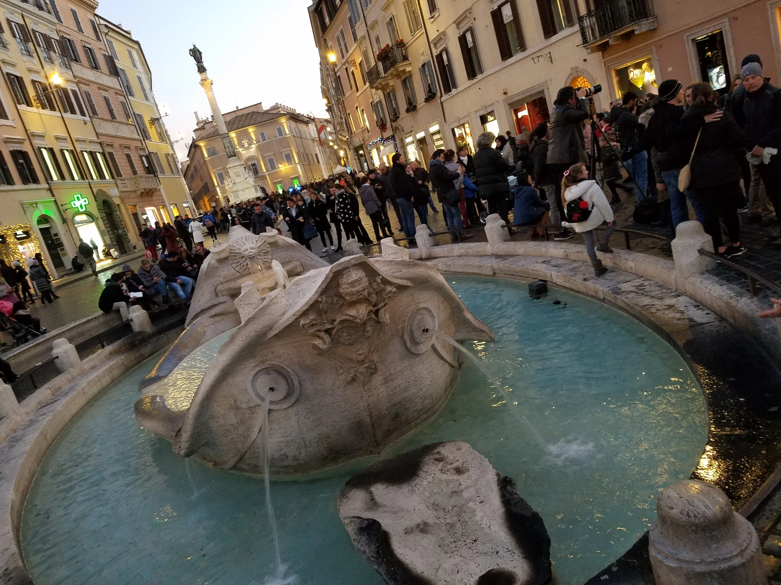 Piazza d espana.jpg