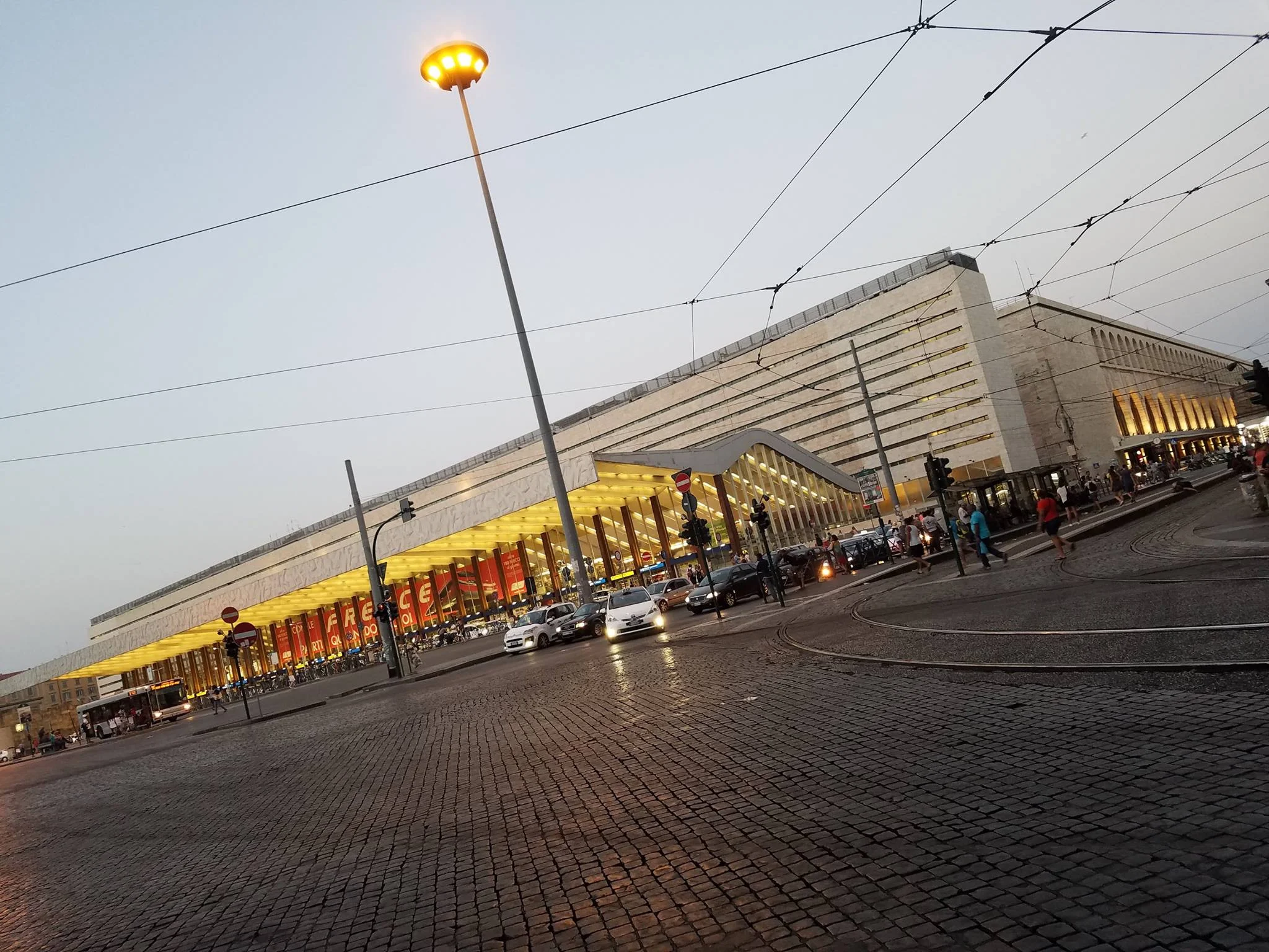 Termini Roma.jpg