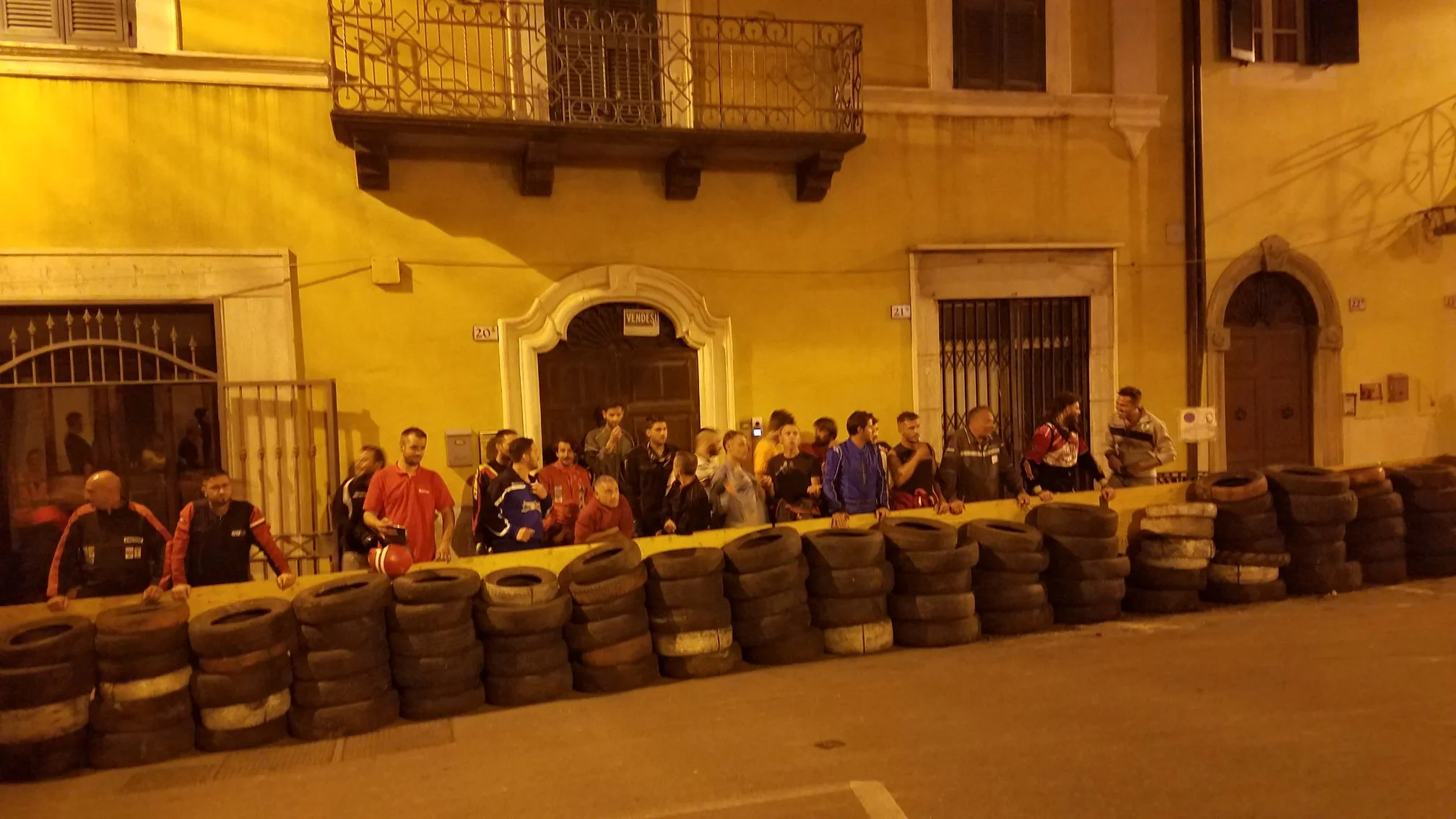 Carrettelle Ischia DC.jpg