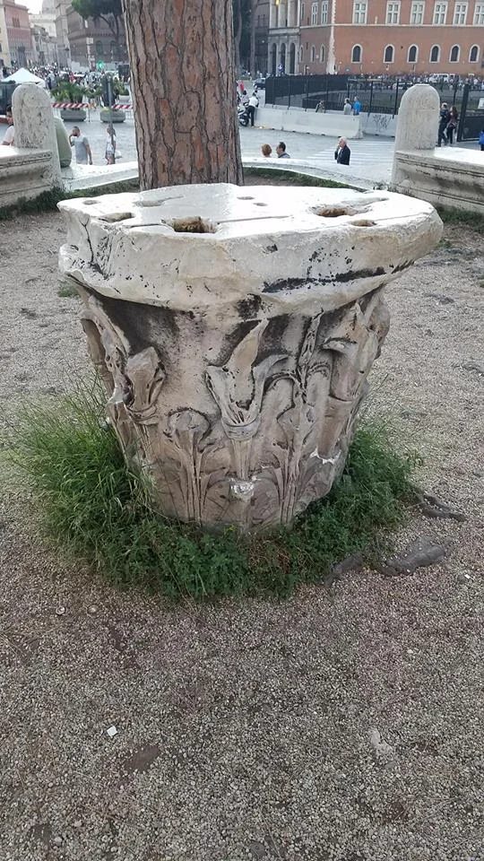 Roma ruins.jpg