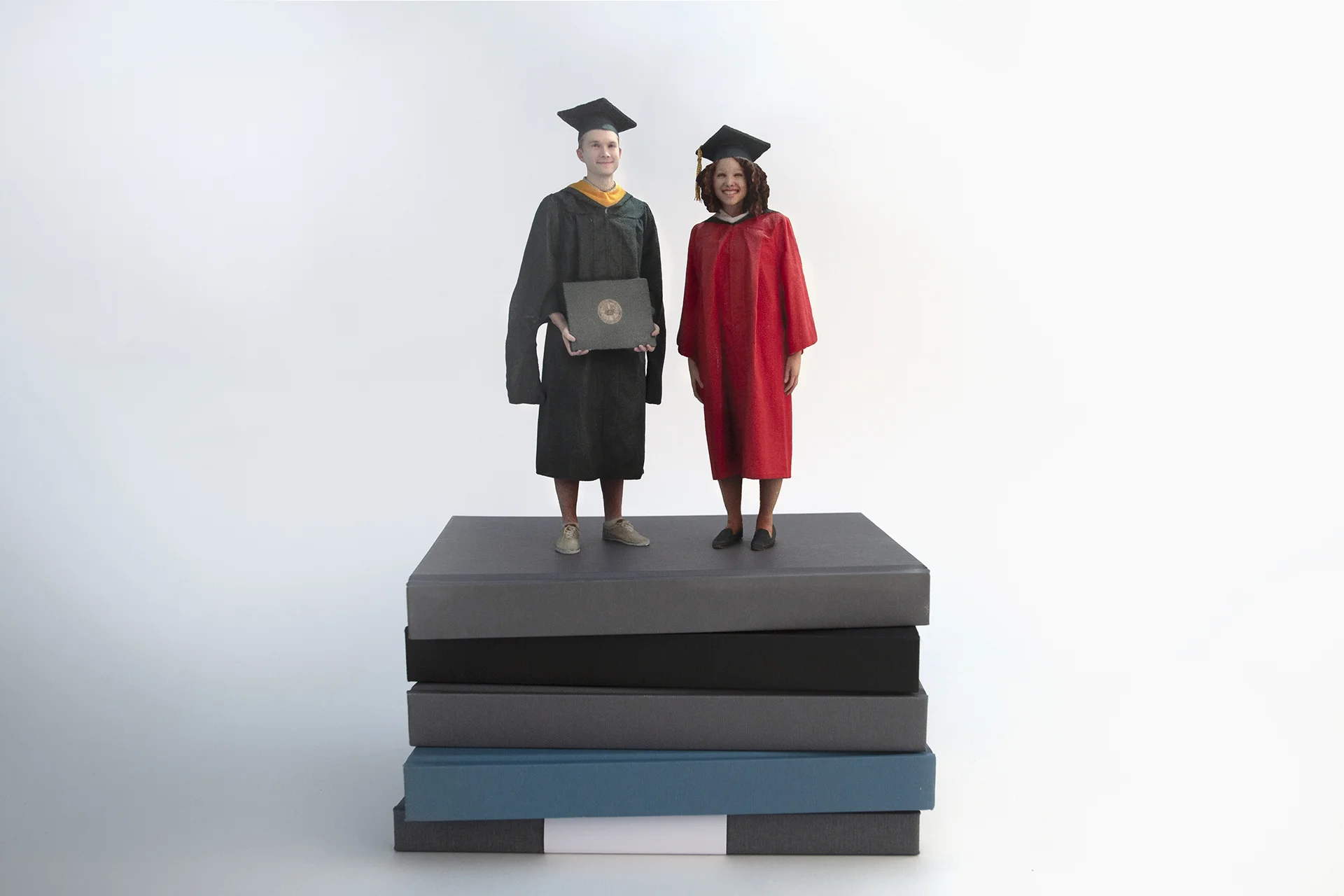 3D_Photo_Figurines_Graduations_1.jpg