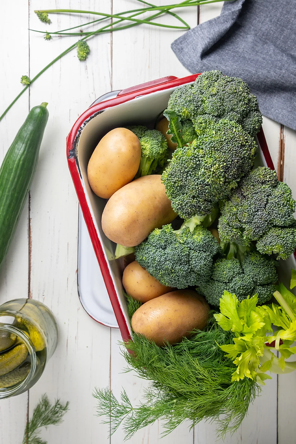 JodiLoves_Dill-Potato-Salad-Farmers-market.jpg