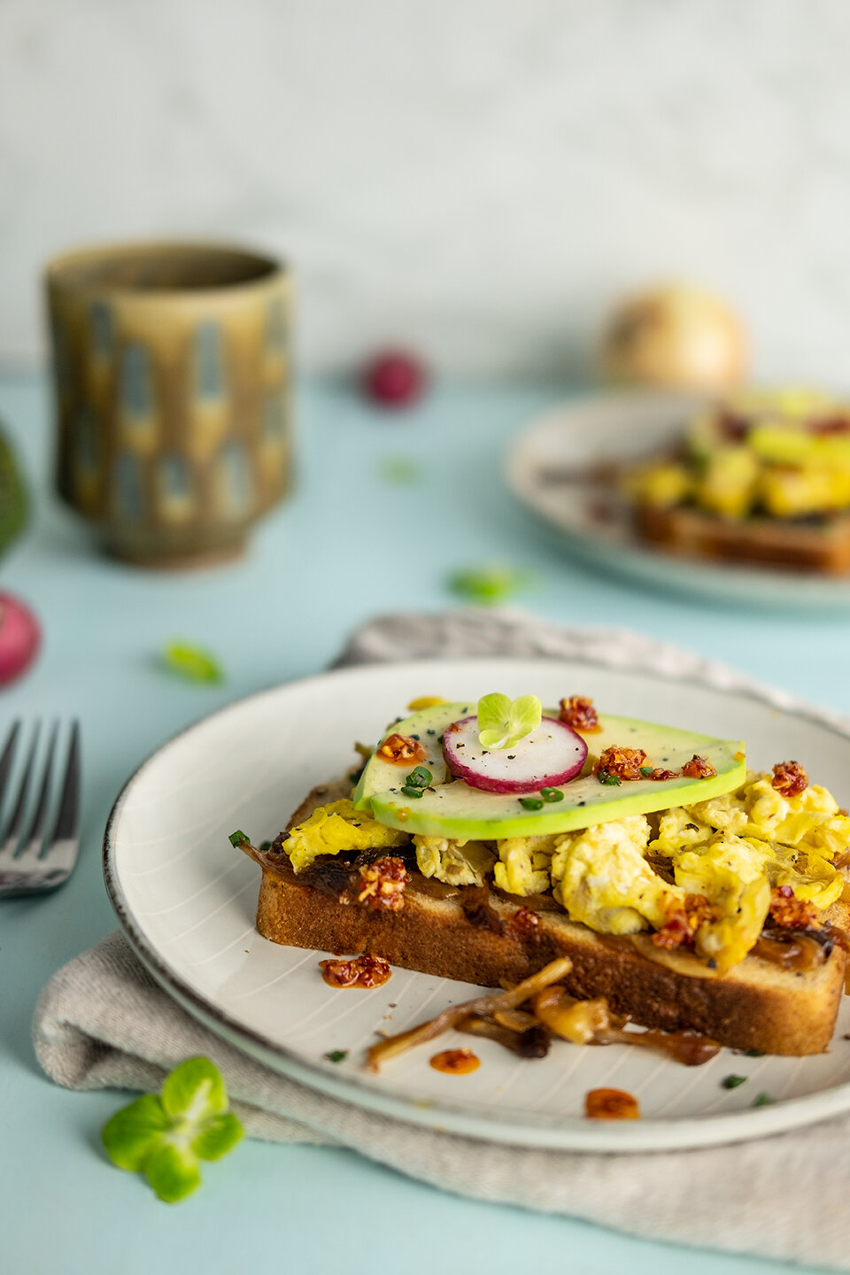 Jodiloves_Sunday_Morning_Avocado_Toast_Table.jpg