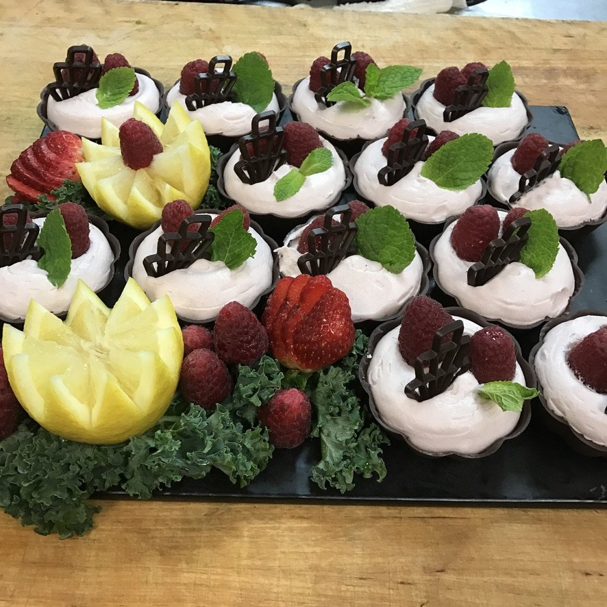 Chocolate cup with berry mousse