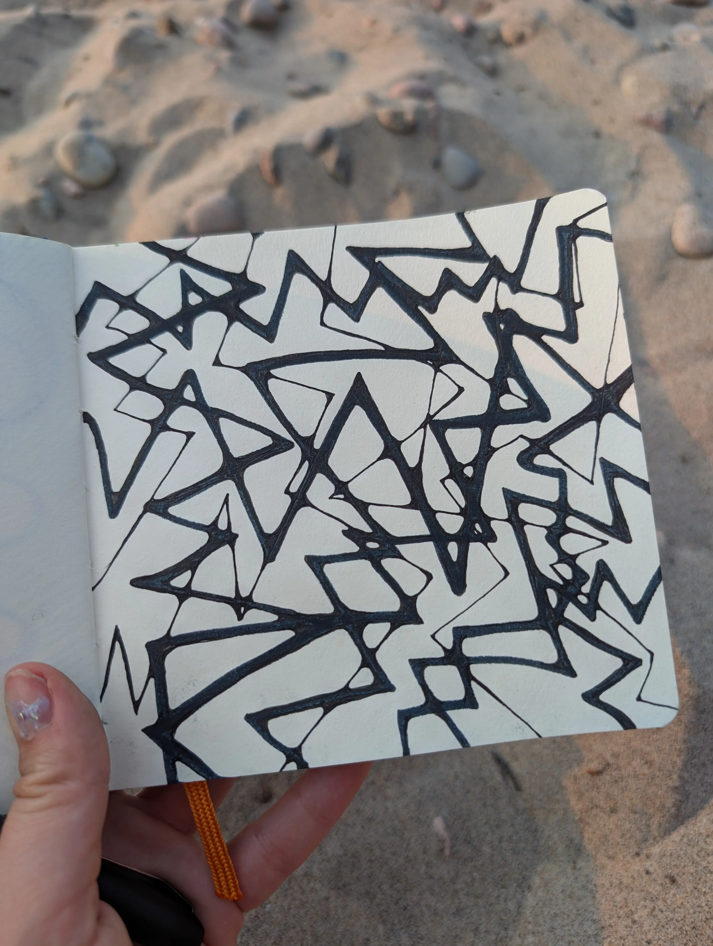 drawing-in-my-ugly-sketchbook