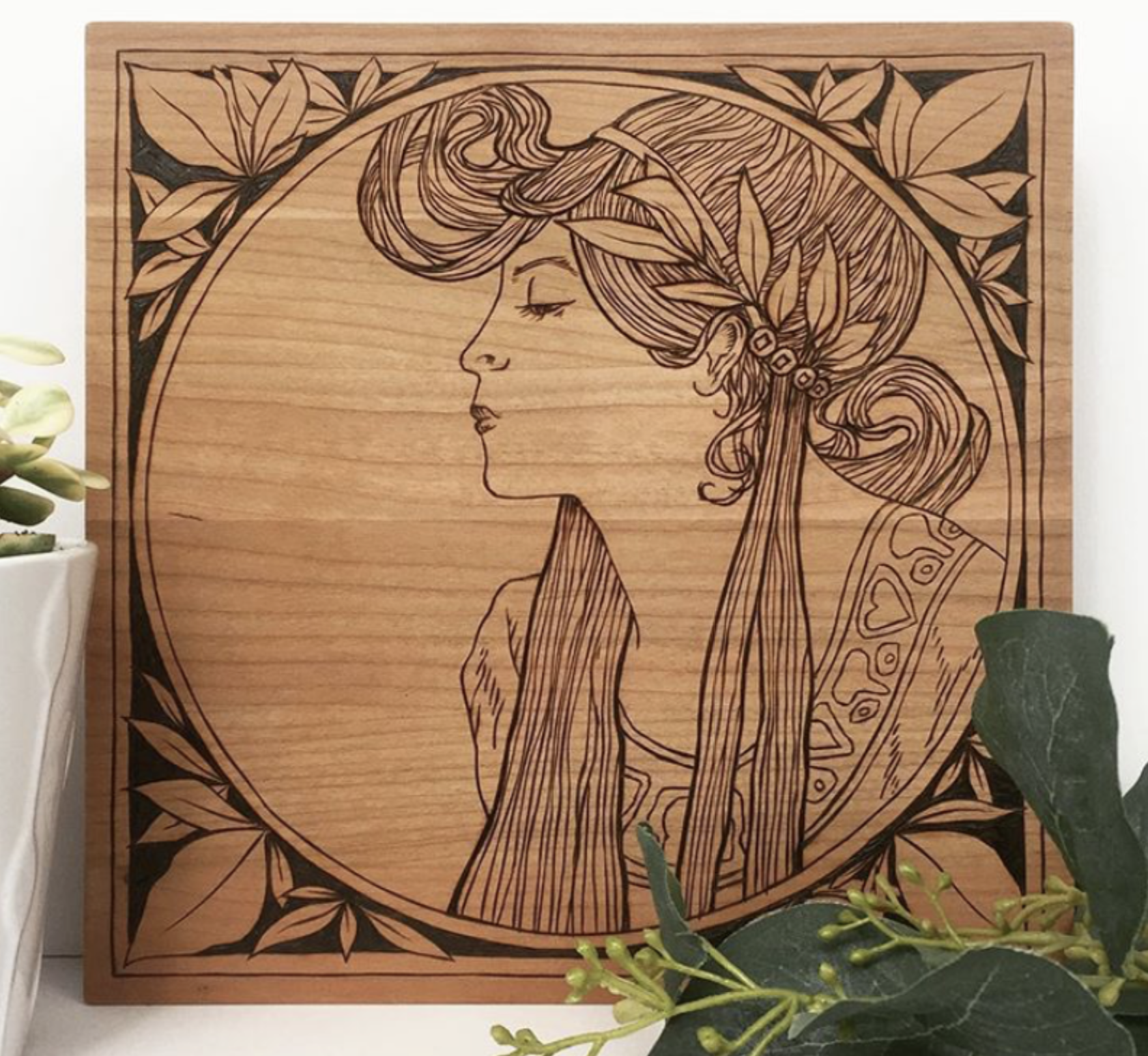 alphonse-mucha-pyrography.png