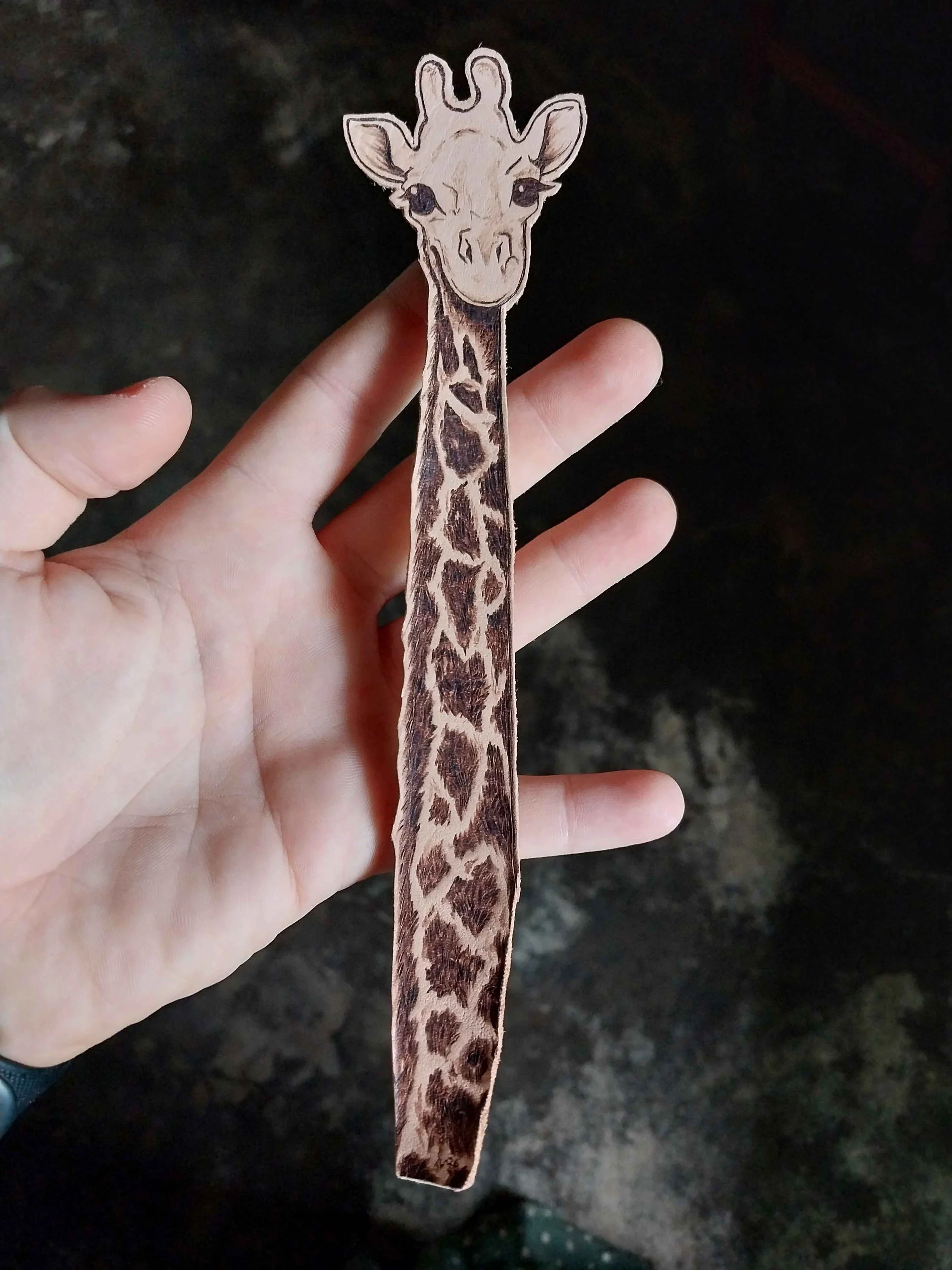 pyrography-giraffe
