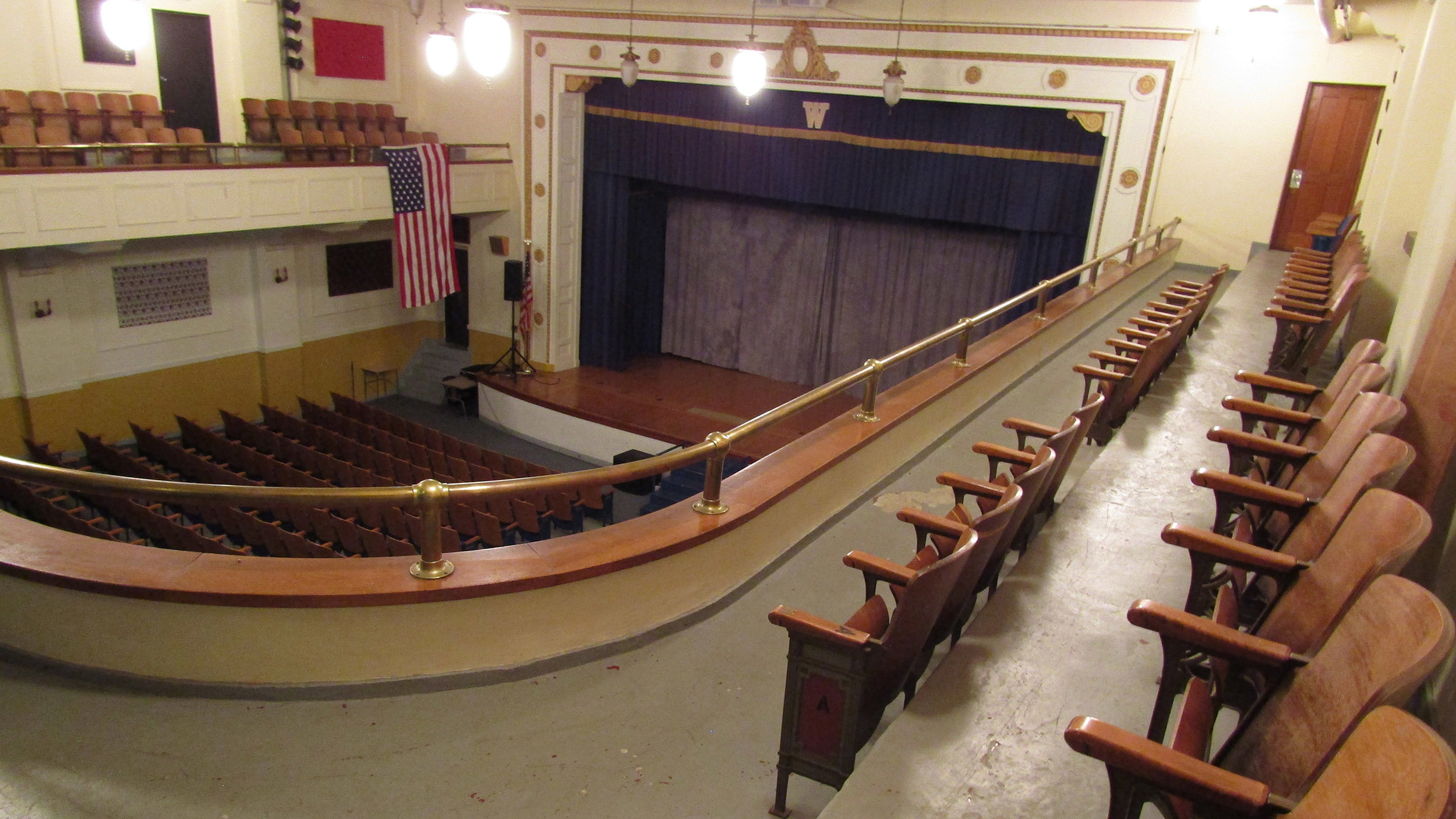 Auditorium_0001.jpg