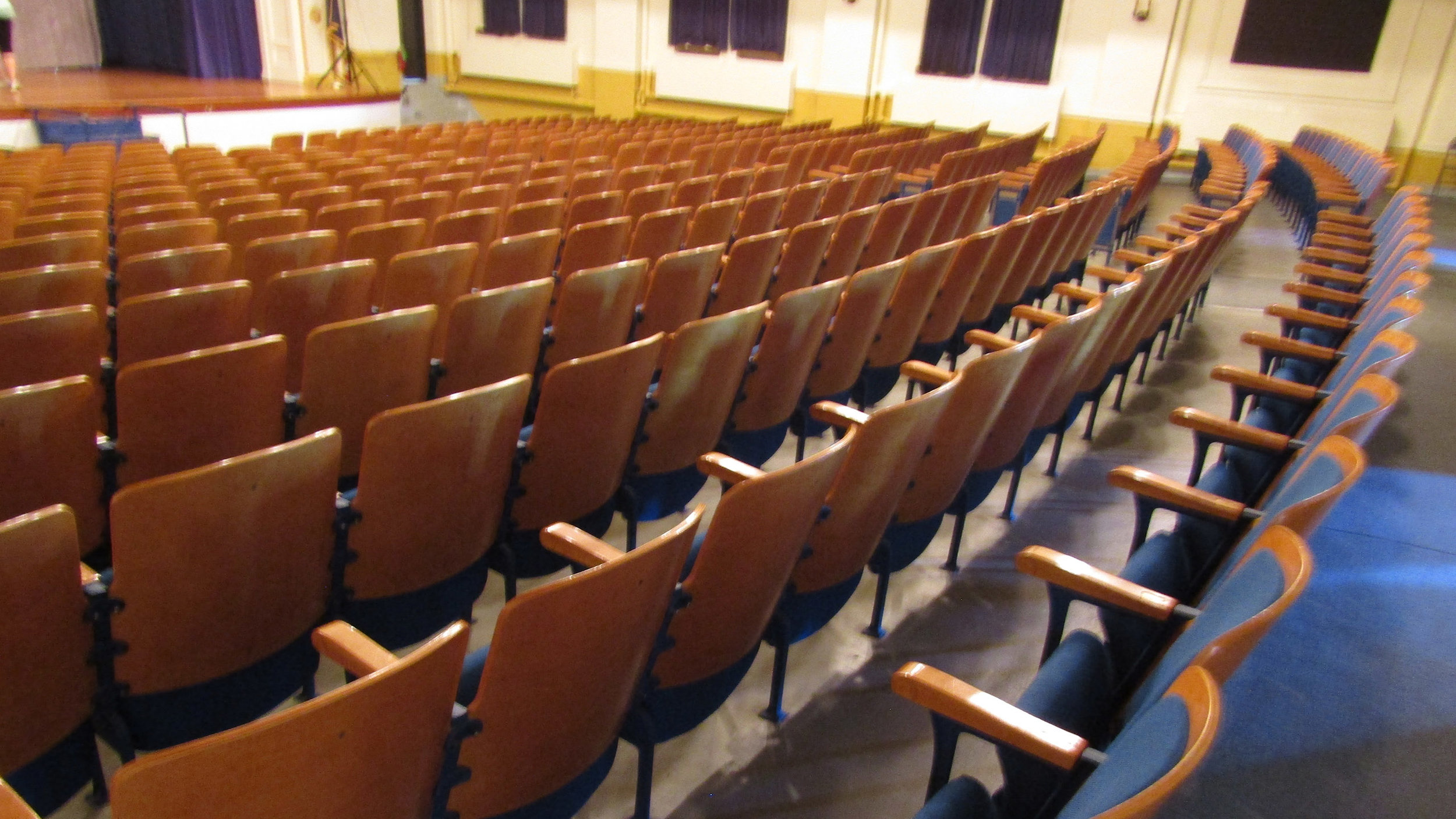 Auditorium_9996.jpg