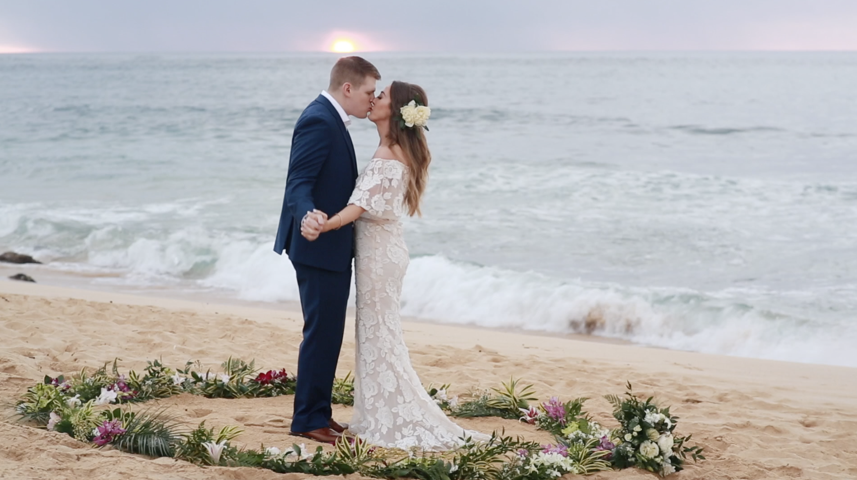 Sunrise beach wedding // Kauai, Hawaii