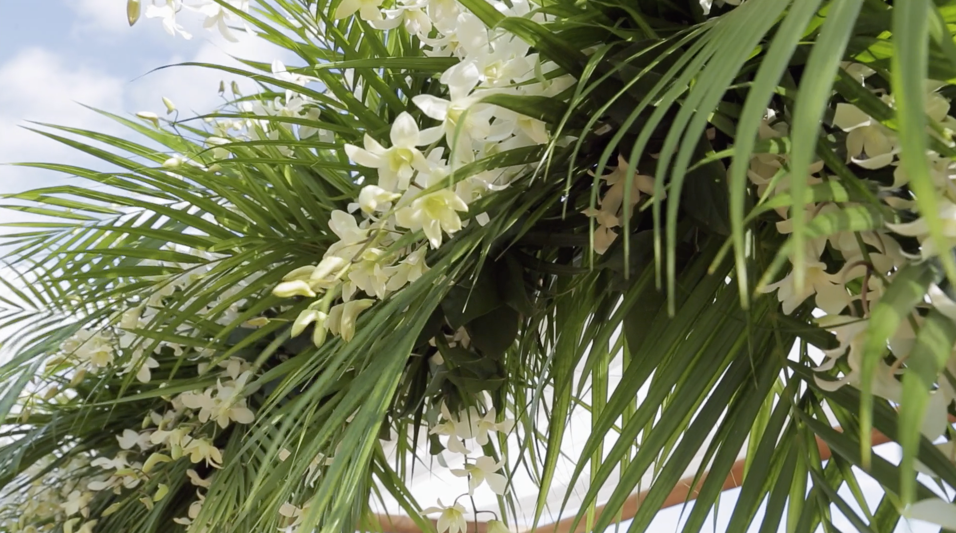 Palm inspired wedding decor // Kauai wedding