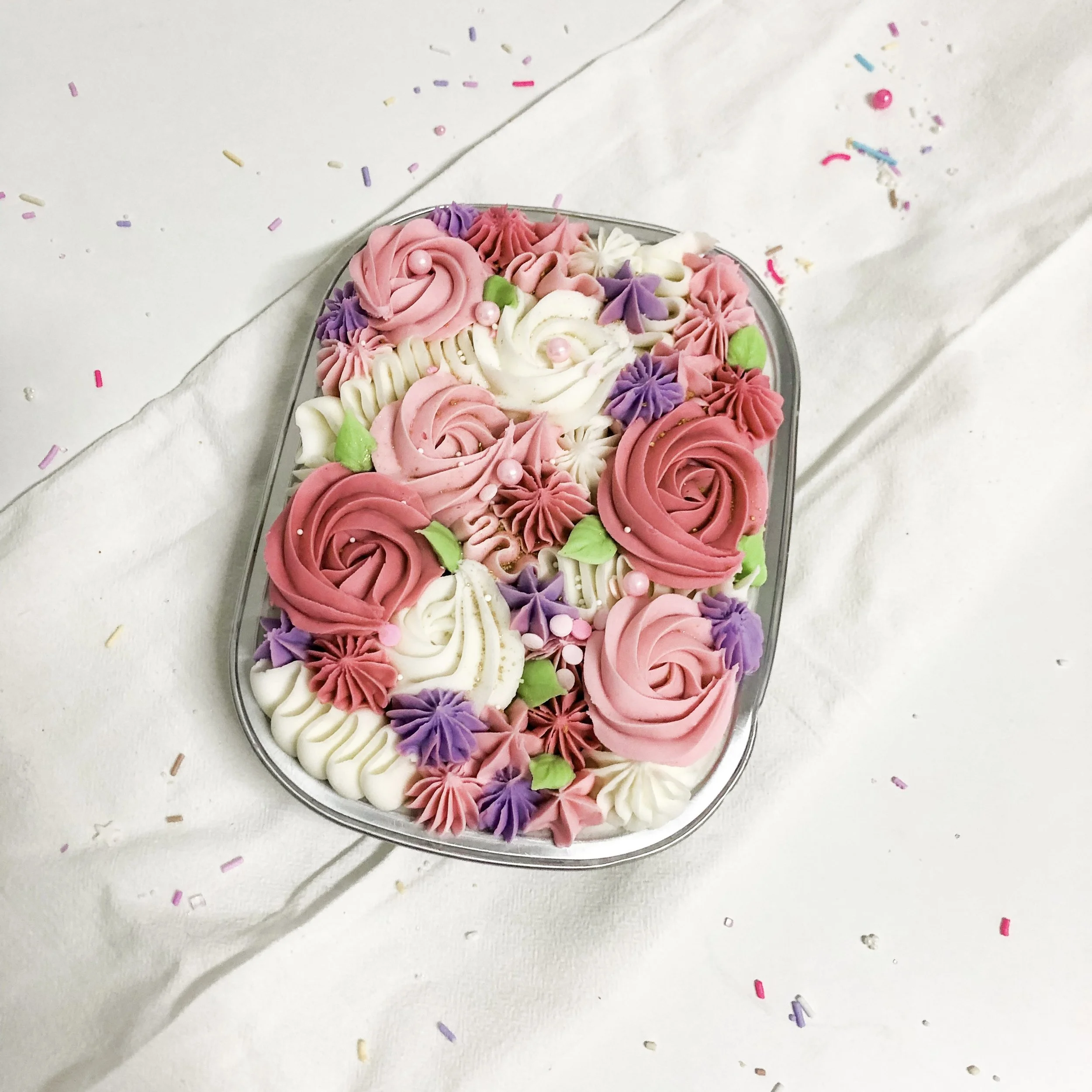 Mother's Day Cake to go!