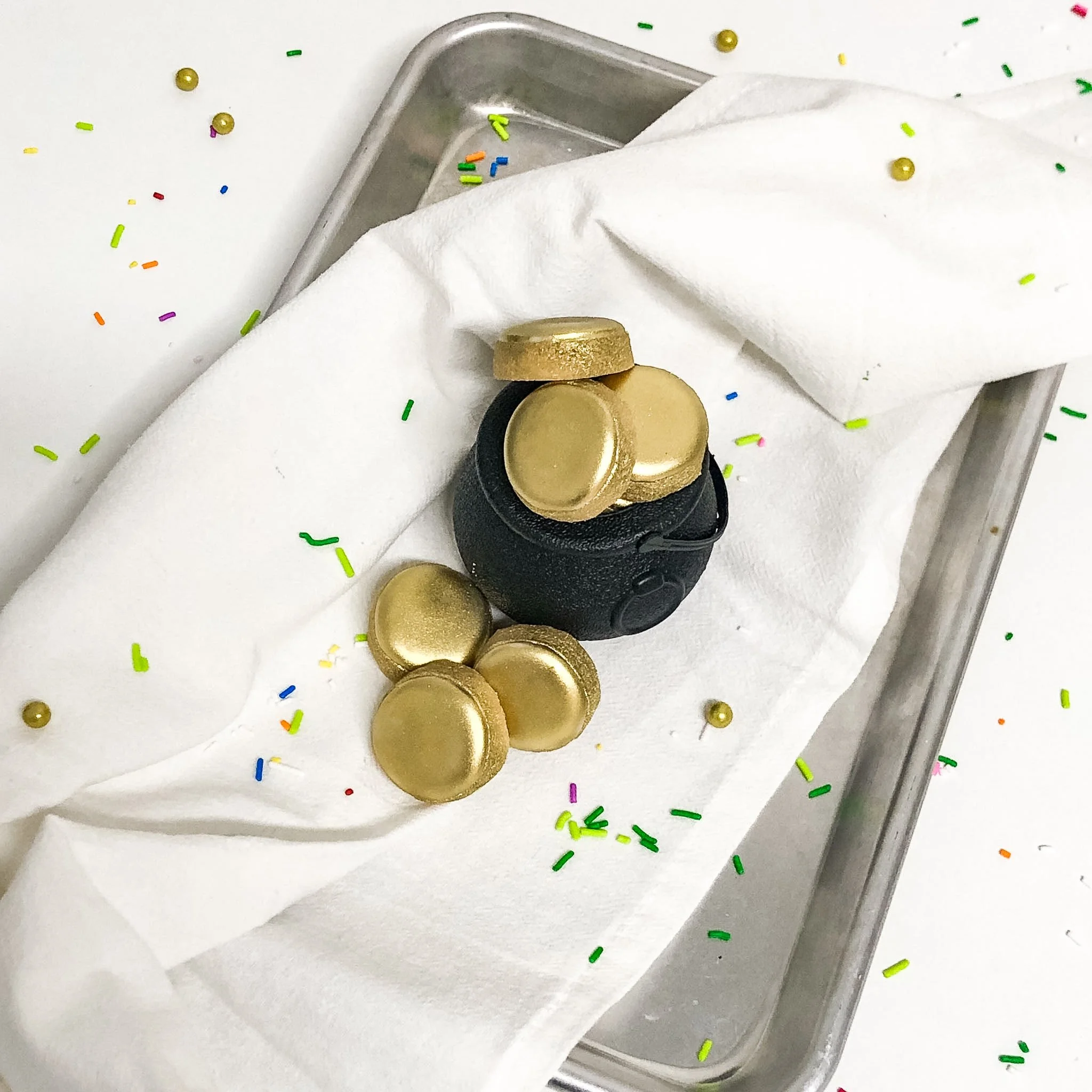 Mini Sleeve - Pot Of Gold!