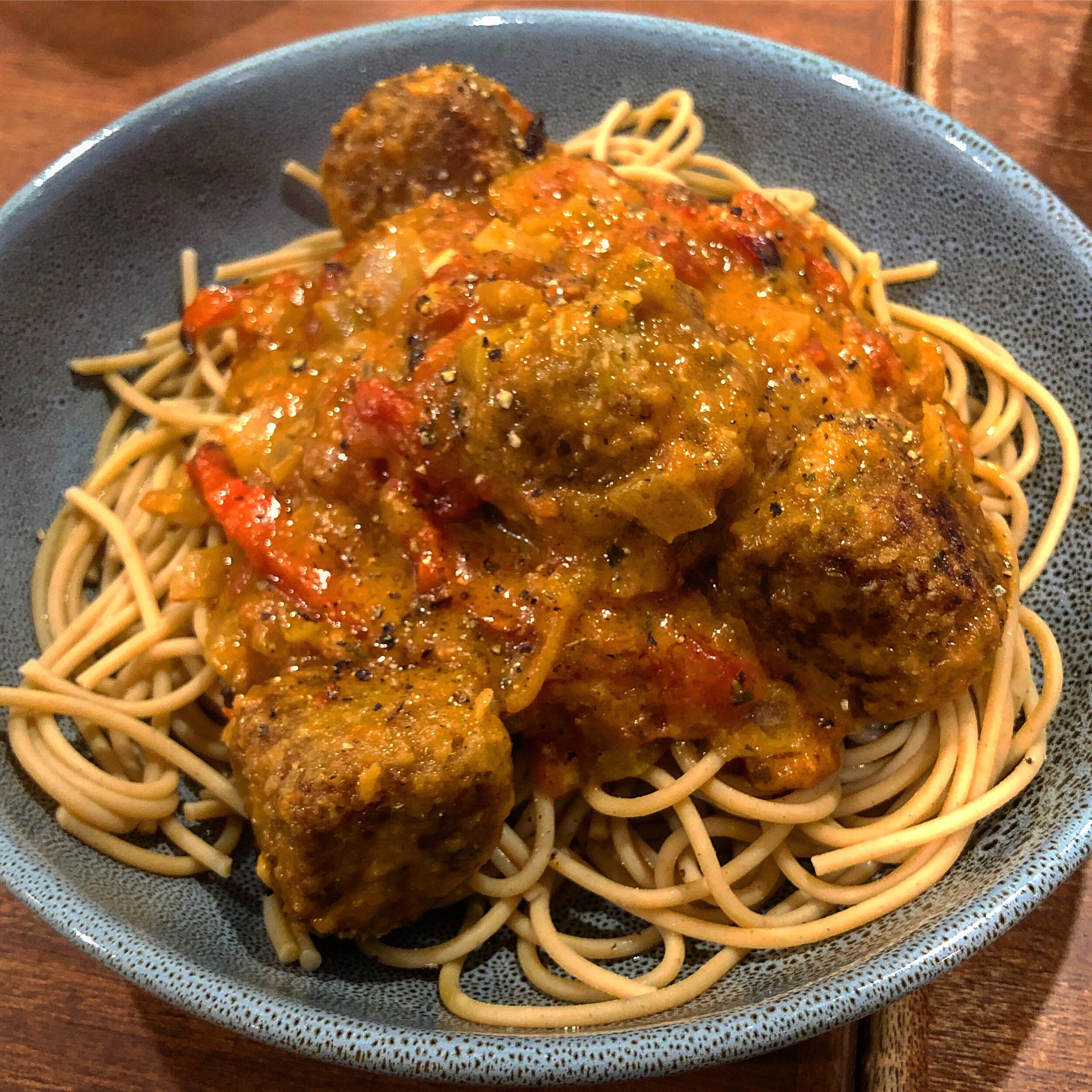 Falafel Bolognaise