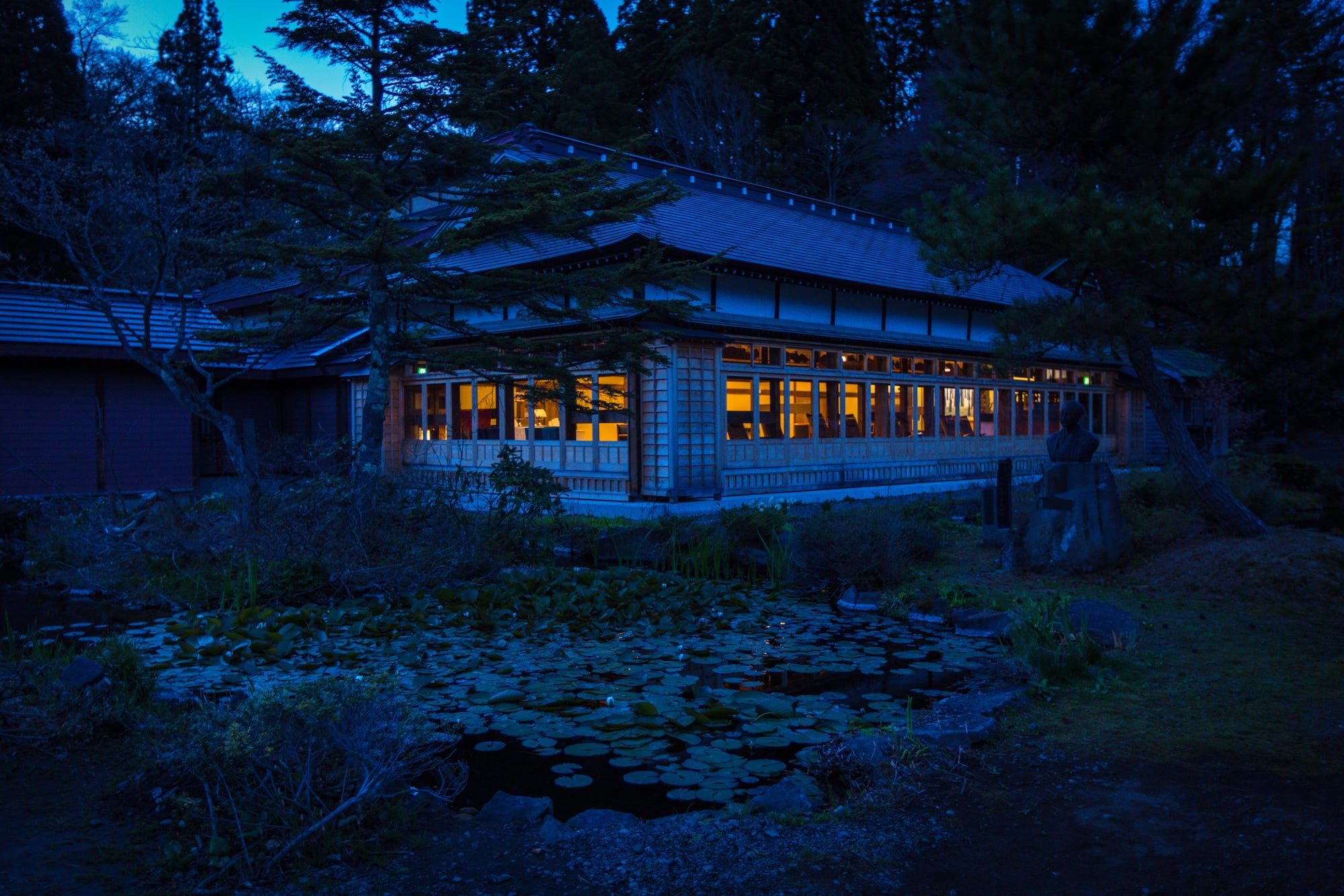Tsuta Onsen_茑温泉_蔦溫泉_츠타 온천-min.jpg