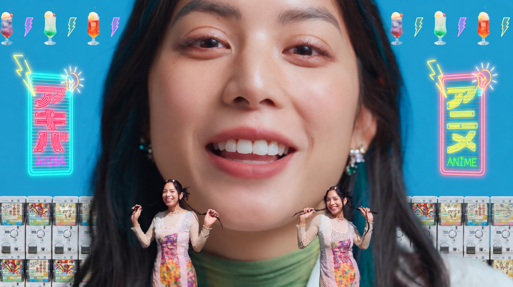 ネオン輝くアキバアニメ笑顔コラージュ.png