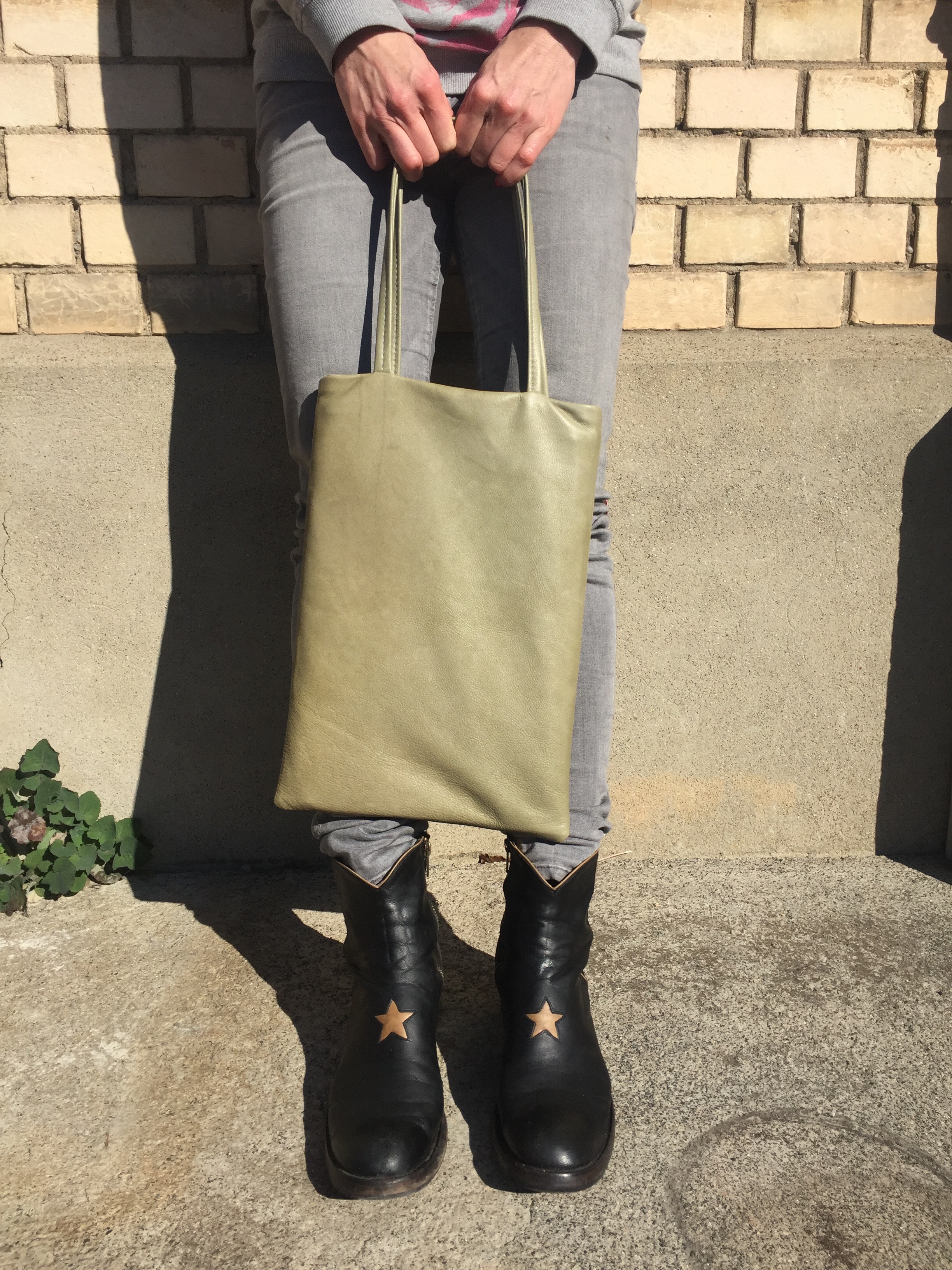 02_A_TASCHE.jpg