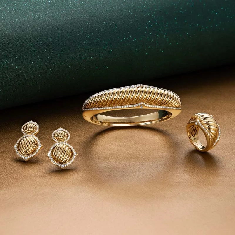 The Nile-18 karat-yellow gold-diamonds-suite.jpg