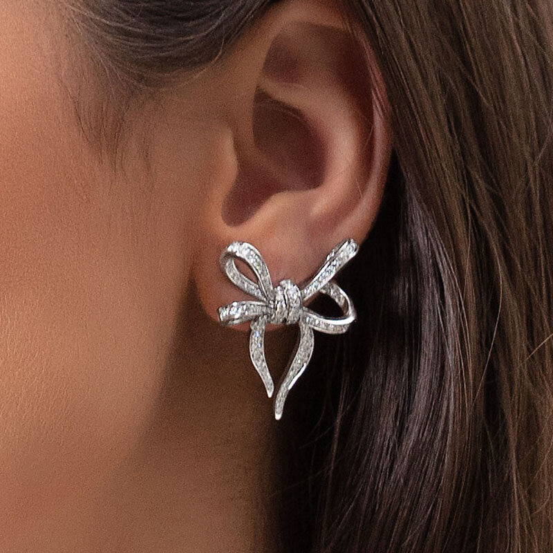 LYLA'S BOW STUD EARRINGS — VANLELES