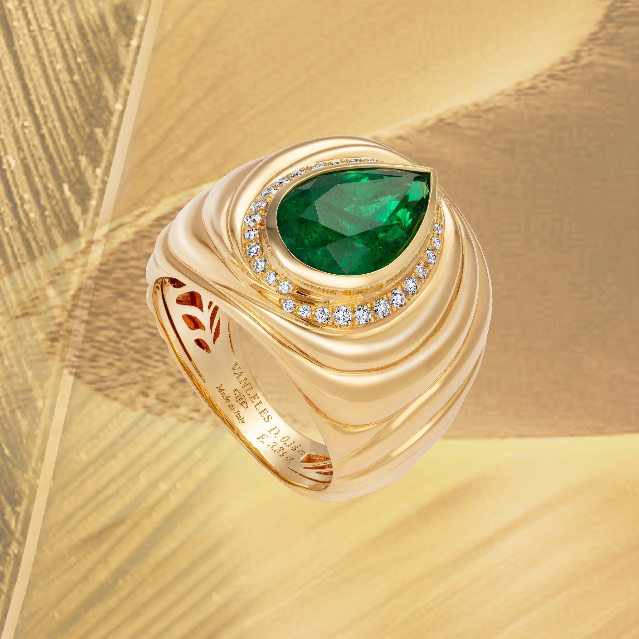 Blazing Trails emerald ring 💚🤎💚