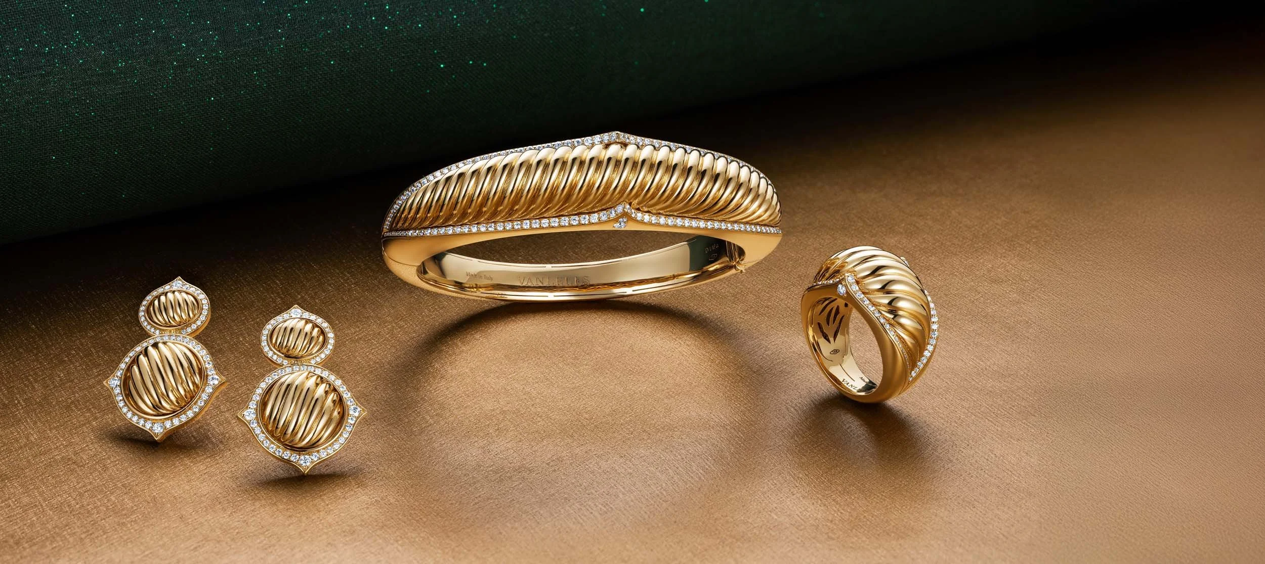  THE NILE  COLLECTION   EXPLORE  