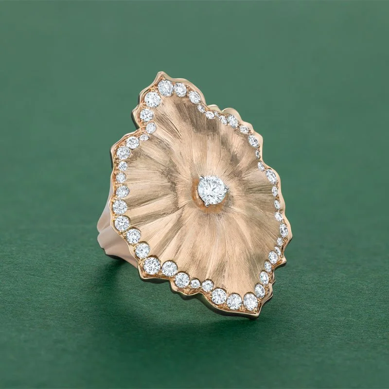 Fleur-de-Sable-18K-Rose-Gold-Brushed-White Diamonds-Small-Ring-still.jpg