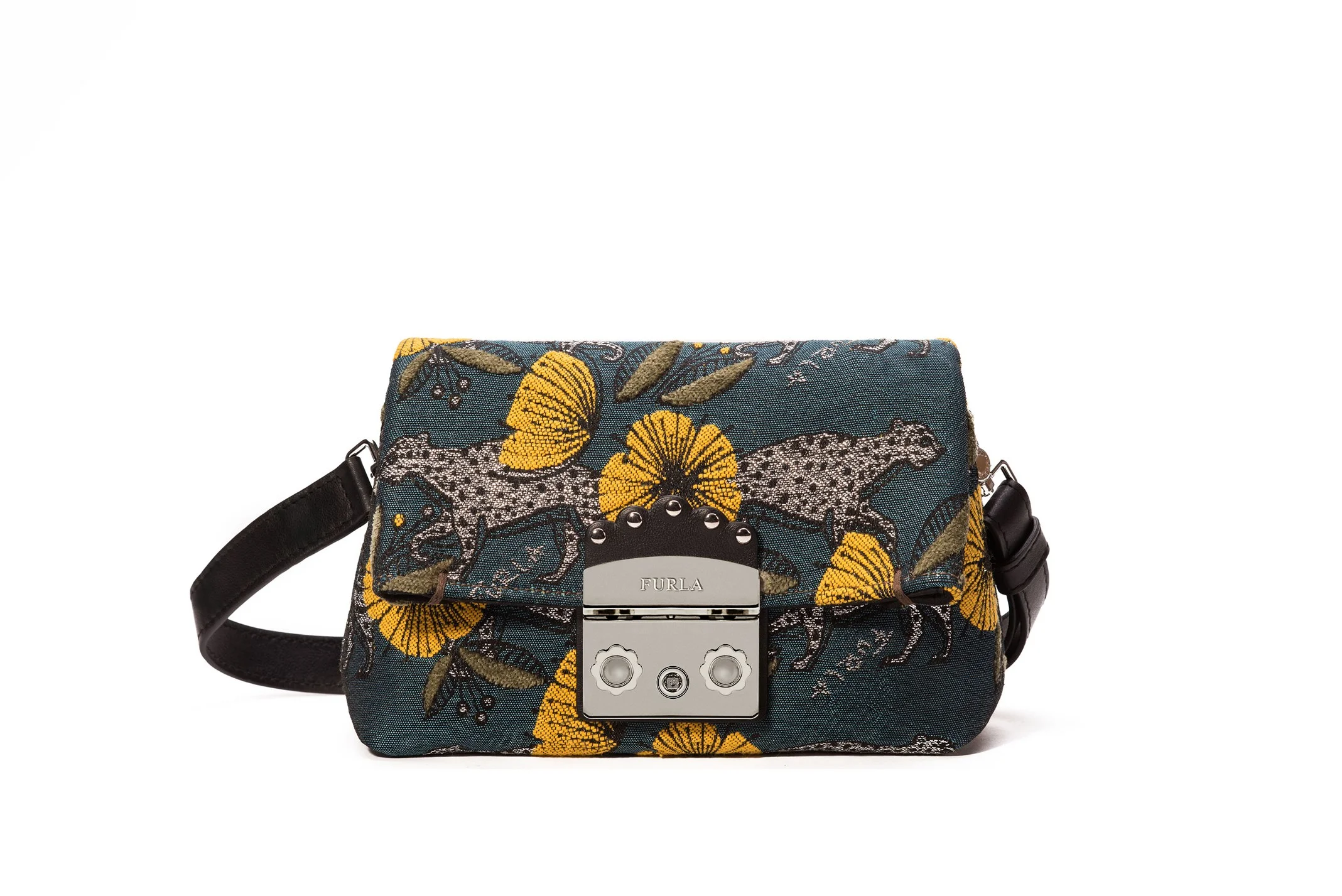 Furla-Metropolis-Nuvola.jpg