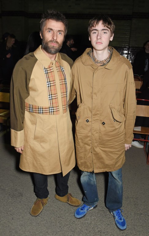 Liam-Gallagher-and-Gene-Gallagher-at-the-Burberry-February-2018-show.jpg