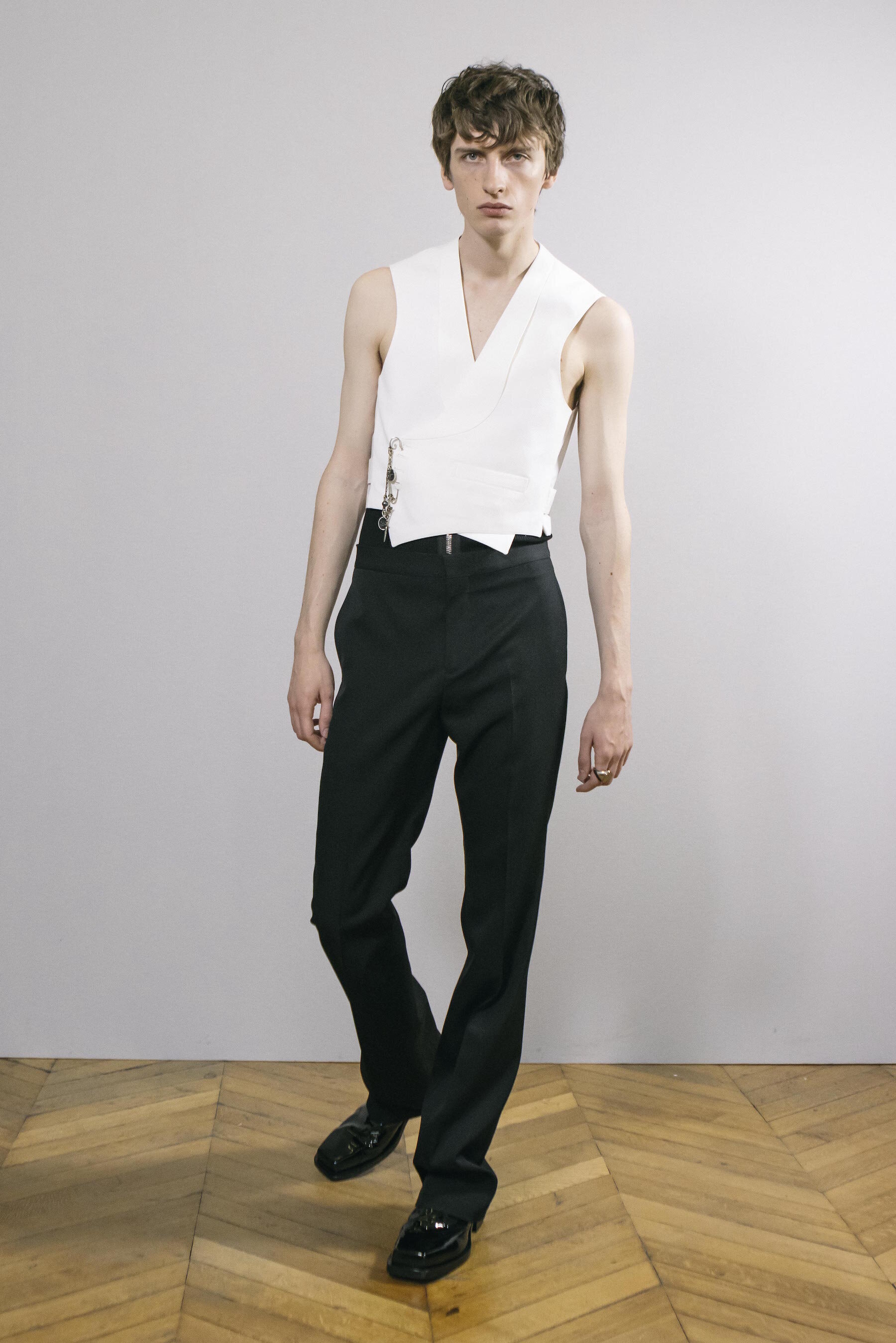 Givenchy Fall Winter 2020 Men_s RTW Collection_1st Look (26).jpg