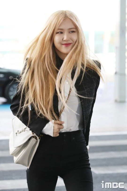 rose blackpink ysl bag