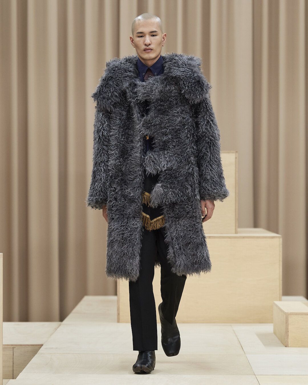 Burberry Autumn_Winter 2021 Menswear Presentation Collection - Look 7 - Nozomu_001.jpg