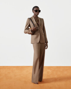 Burberry_s Future Heritage Collection_011.jpg