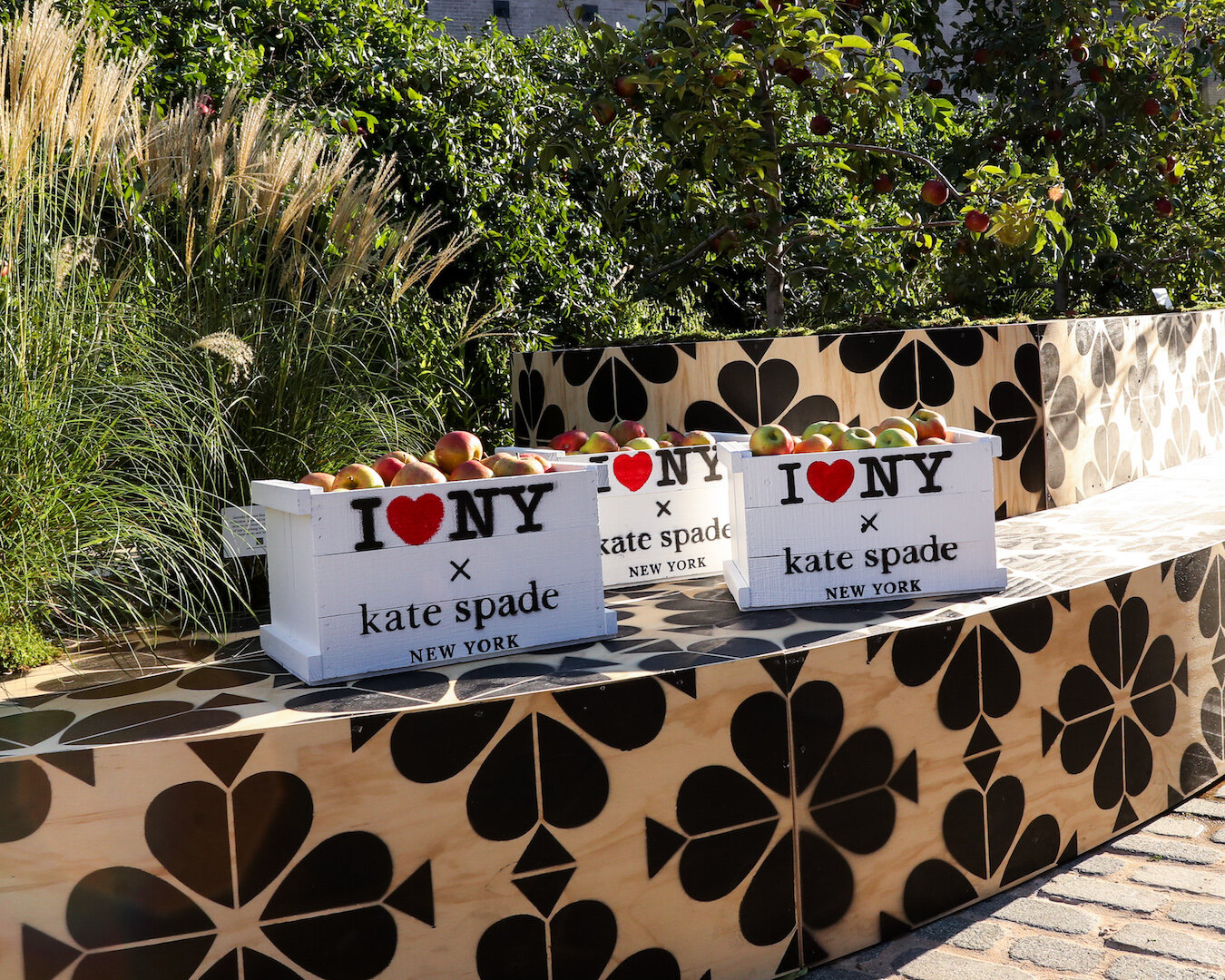 Kate Spade New York Fall 2021 Event — SSI Life