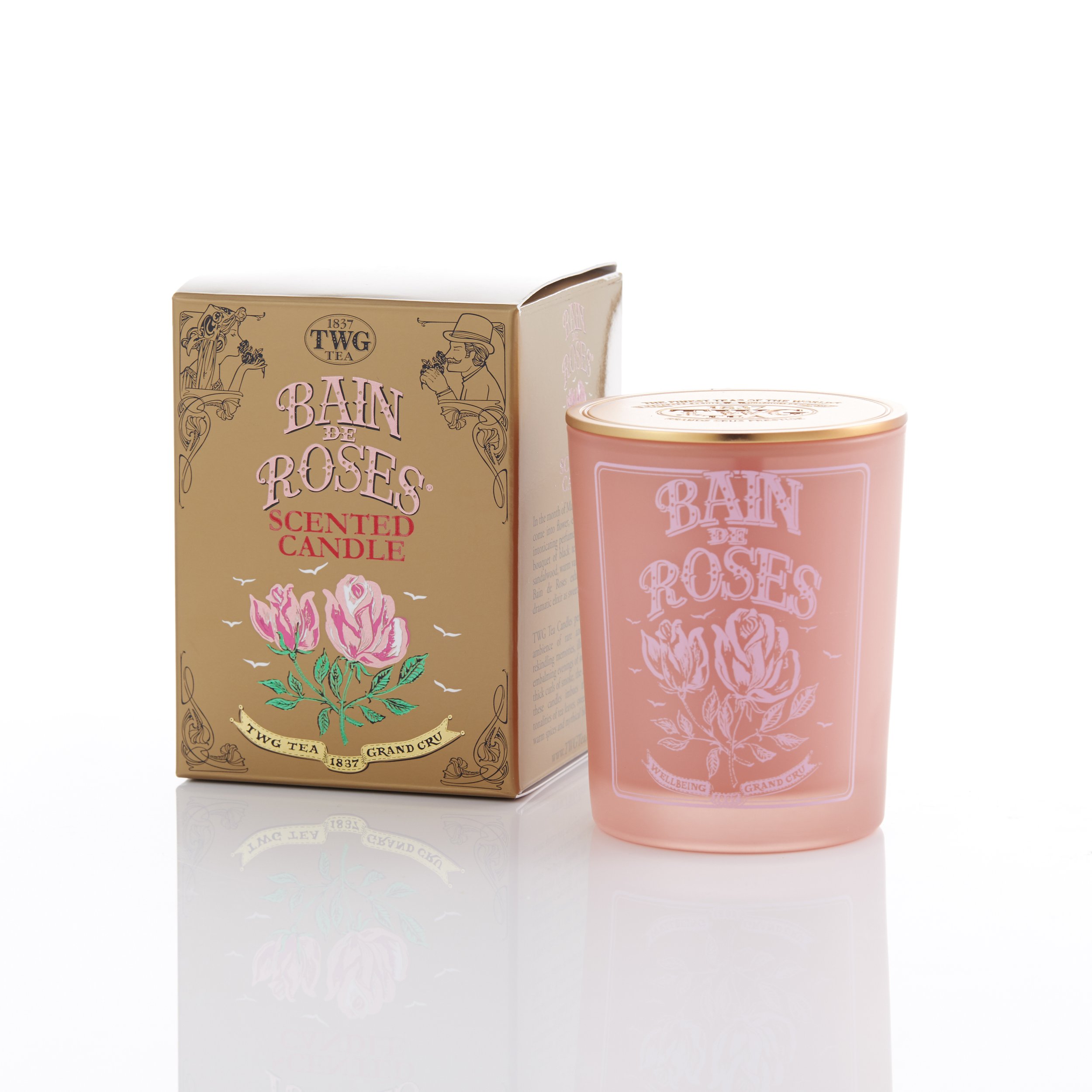 Bain De Roses Tea Scented Candle.jpg