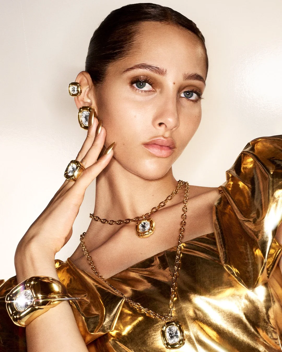 Open The Wonder With Swarovski This Holiday Season — SSI Life