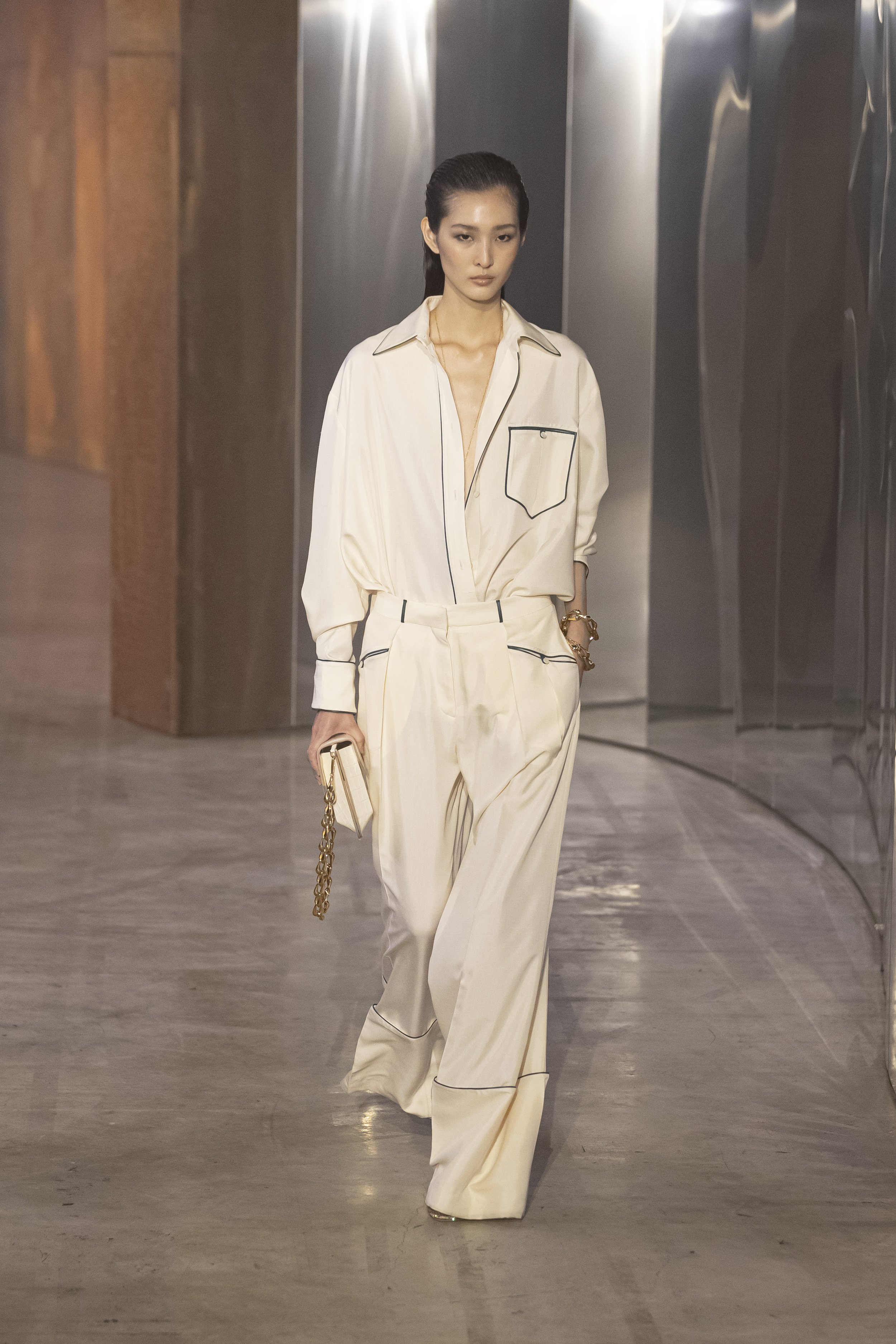 Bally SS23 Fashion Show Look_27.jpg