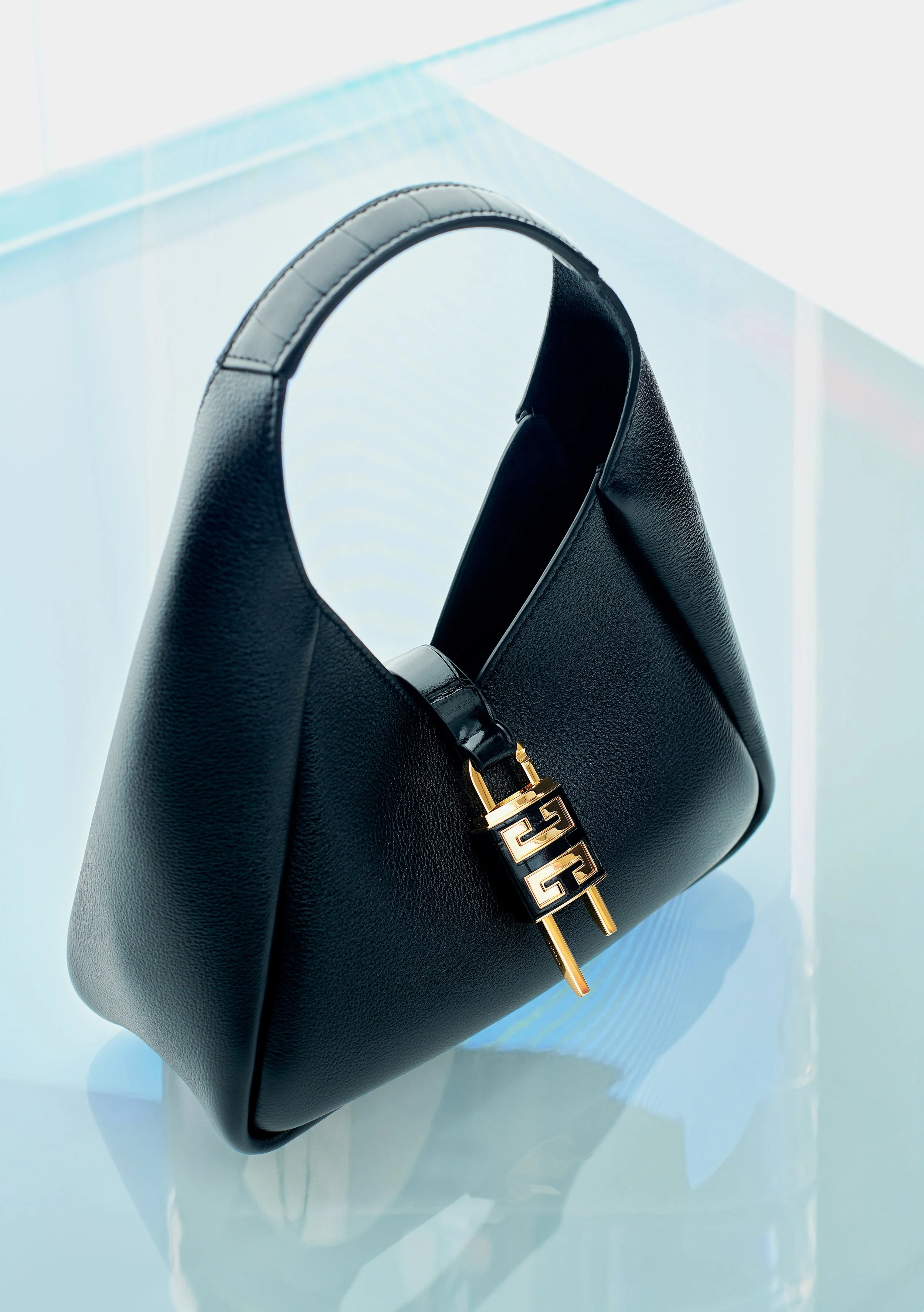 Givenchy Archive Hobo Shoulder Bag 【公式通販】
