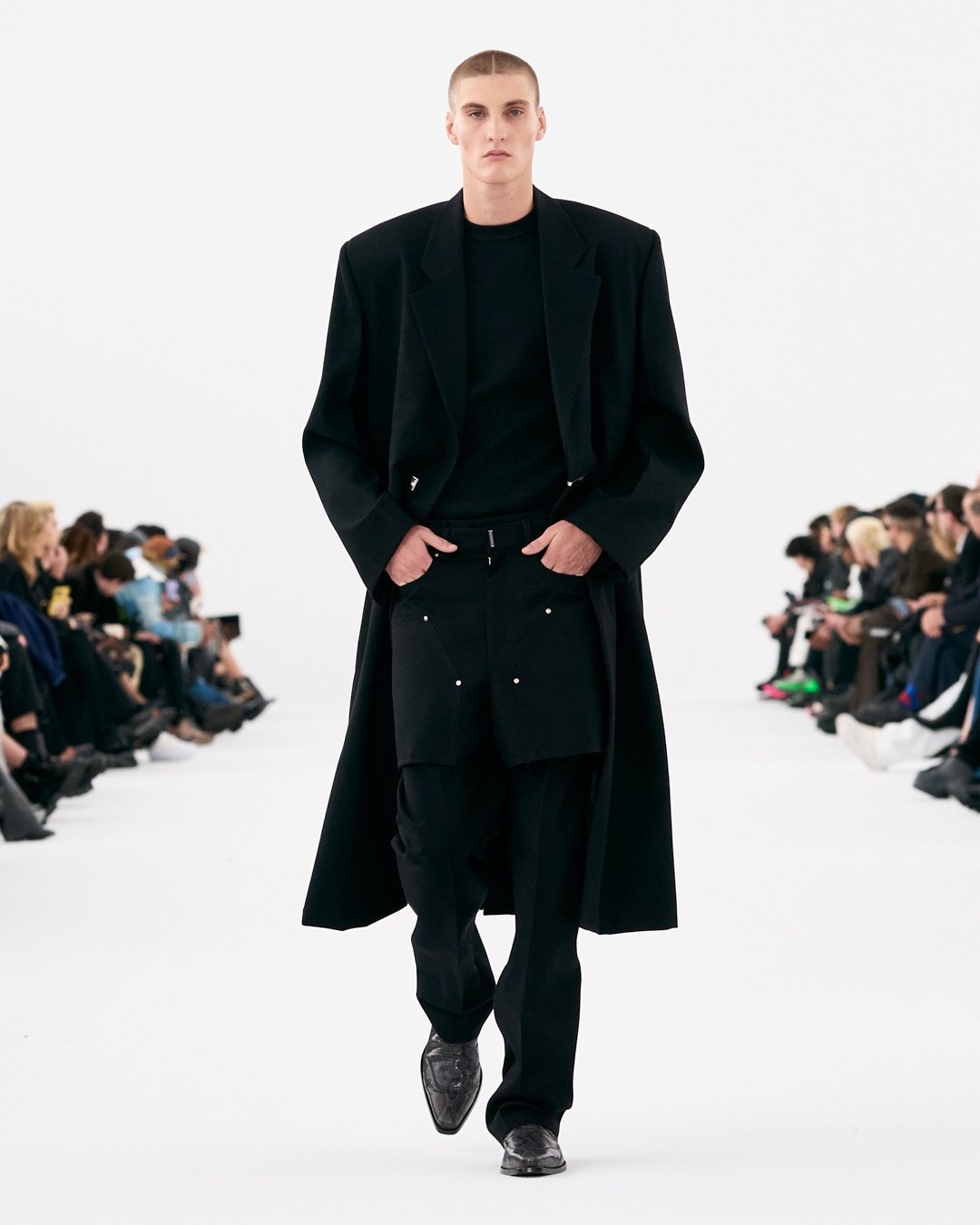 Givenchy MFW23 look 52.jpg