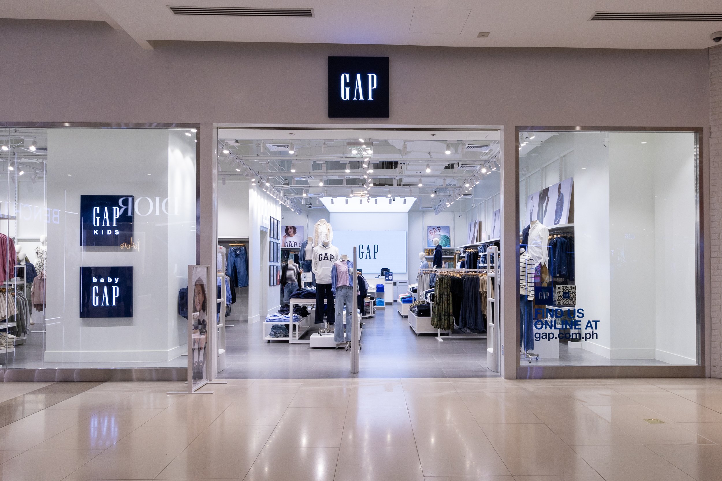Gap New Store Photo A.jpg