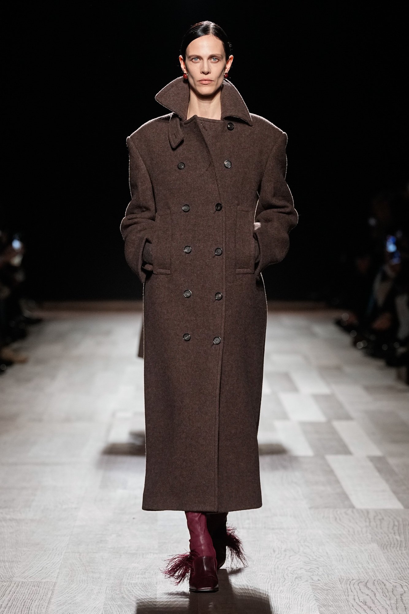 Ferragamo FW24 09.jpg