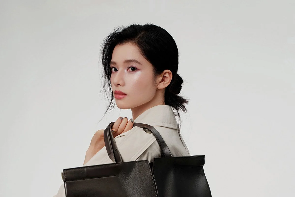 Tod's House Ambassador Zhang Jingyi Wears Fall-Winter 2024-2025 