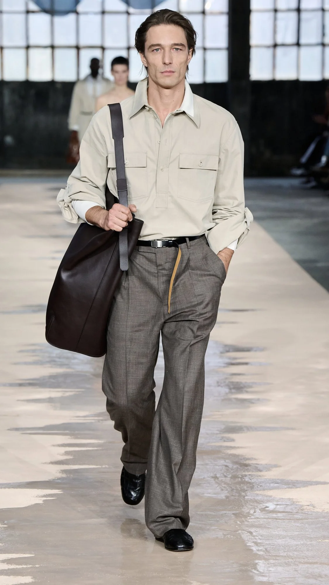 BOSS_Spring_Summer_26_Fashion_Show_RUNWAY_008_9x16__image-mid-res.jpeg
