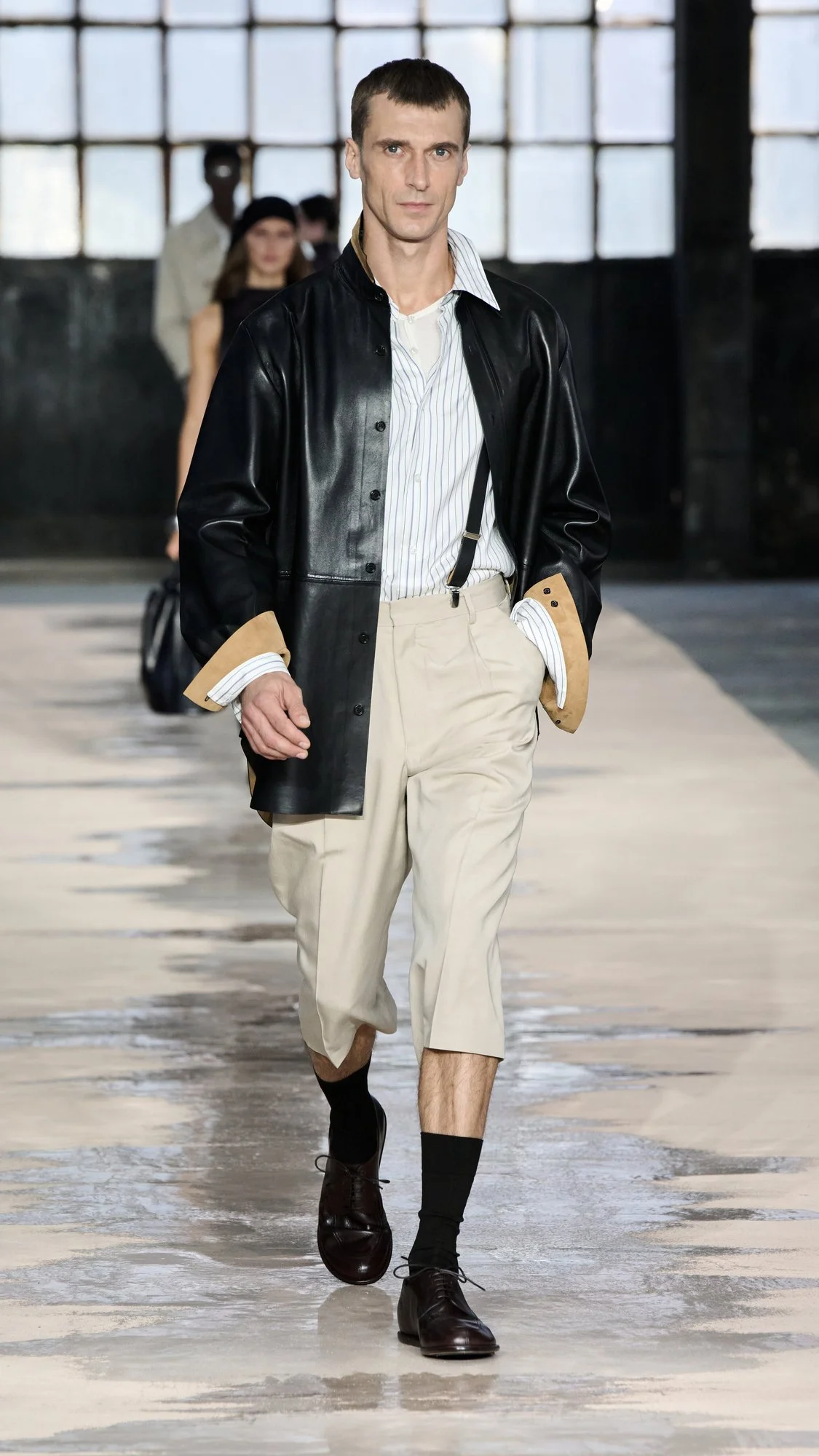 BOSS_Spring_Summer_26_Fashion_Show_RUNWAY_011_9x16__image-mid-res.jpeg
