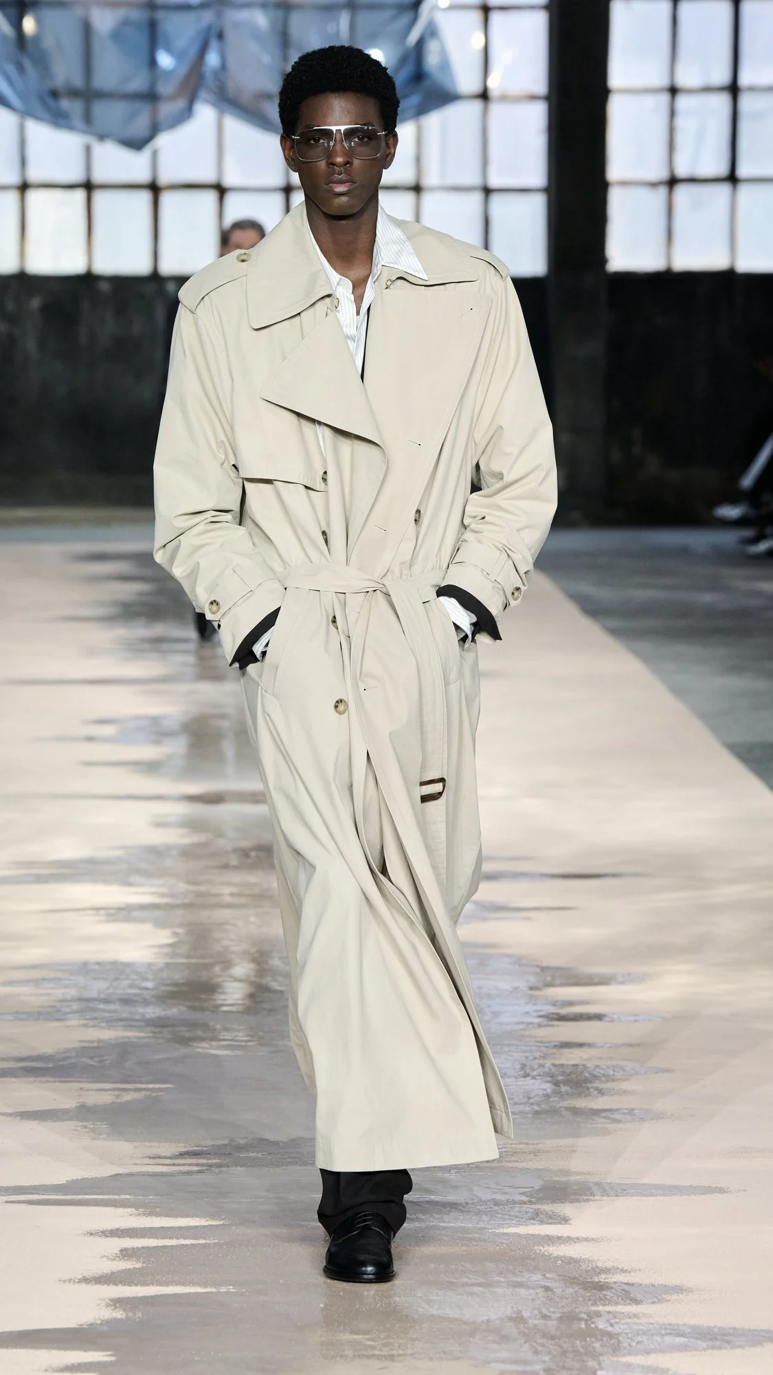 BOSS_Spring_Summer_26_Fashion_Show_RUNWAY_013_9x16__image-mid-res.jpeg